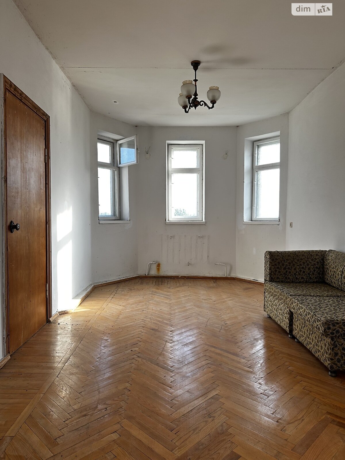 трехэтажный дом, 240 кв. м, кирпич. Продажа в Ксаверовке фото 1 трехэтажный дом, 240 кв. м, кирпич. Продажа в Ксаверовке фото 1