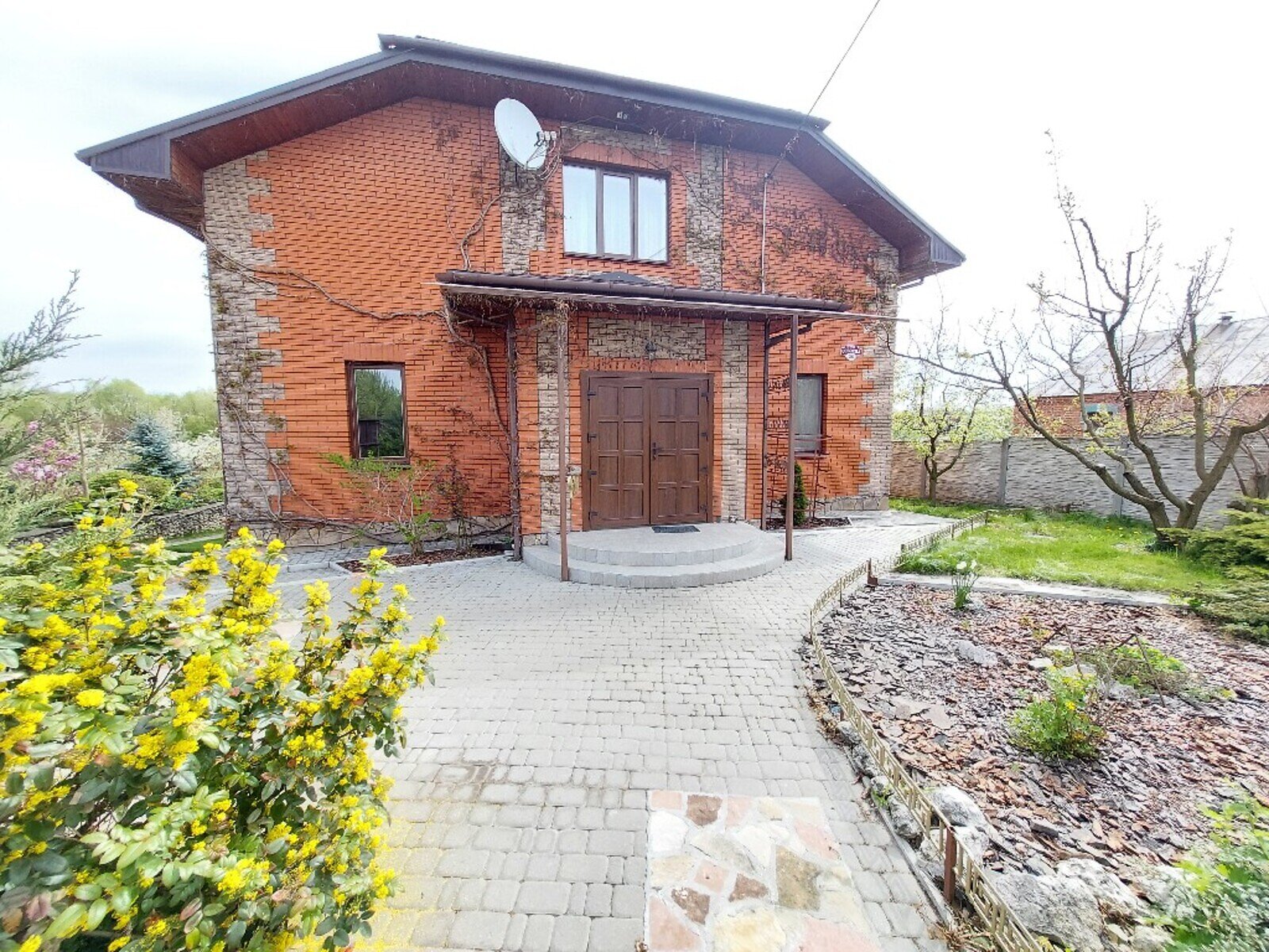 двоповерховий будинок з гаражем, 297 кв. м, цегла. Продаж у Ксаверівці фото 1