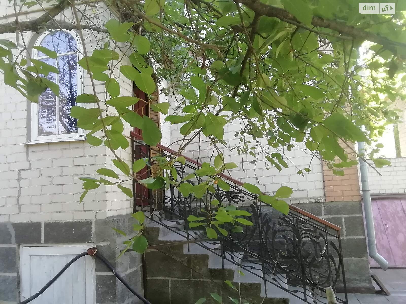 двоповерховий будинок з верандою, 328.8 кв. м, цегла. Продаж у Кірові (нов. Кучакові) фото 1 двоповерховий будинок з верандою, 328.8 кв. м, цегла. Продаж у Кірові (нов. Кучакові) фото 1