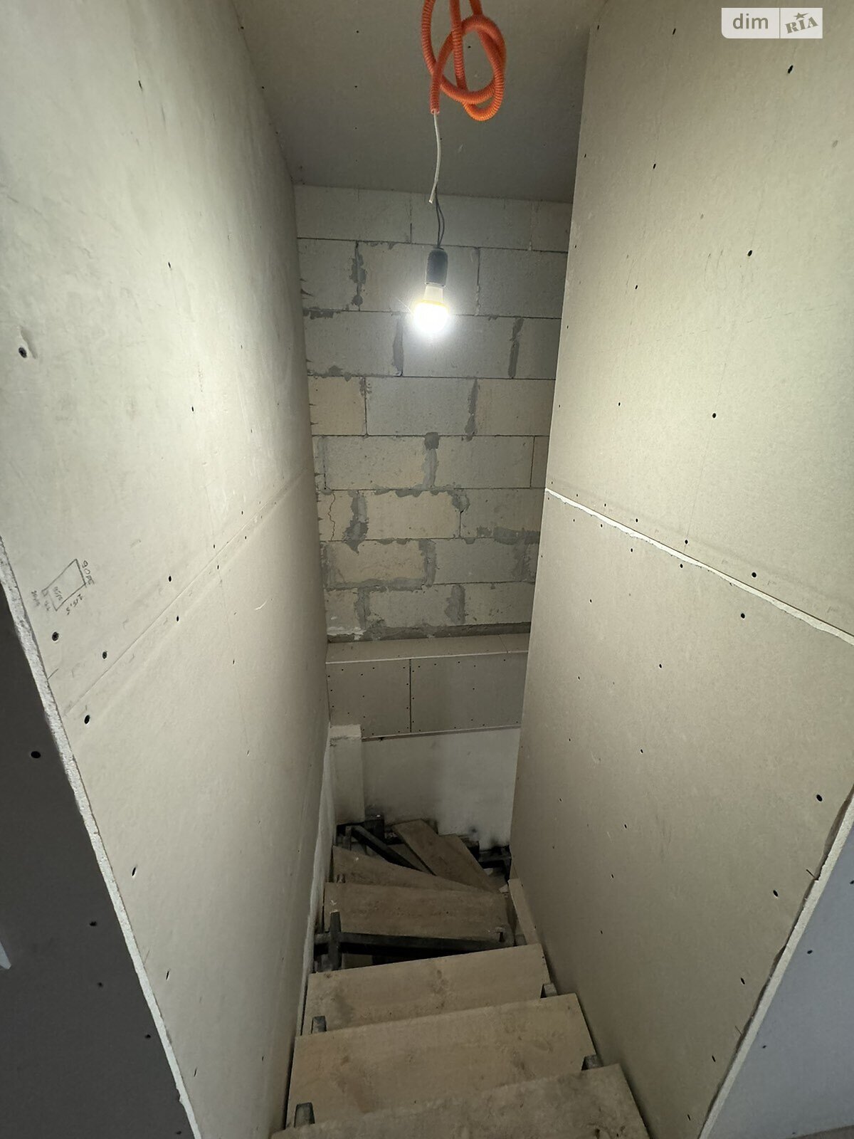 двухэтажный дом с ремонтом, 66 кв. м, кирпич. Продажа в Куликове фото 1 двухэтажный дом с ремонтом, 66 кв. м, кирпич. Продажа в Куликове фото 1