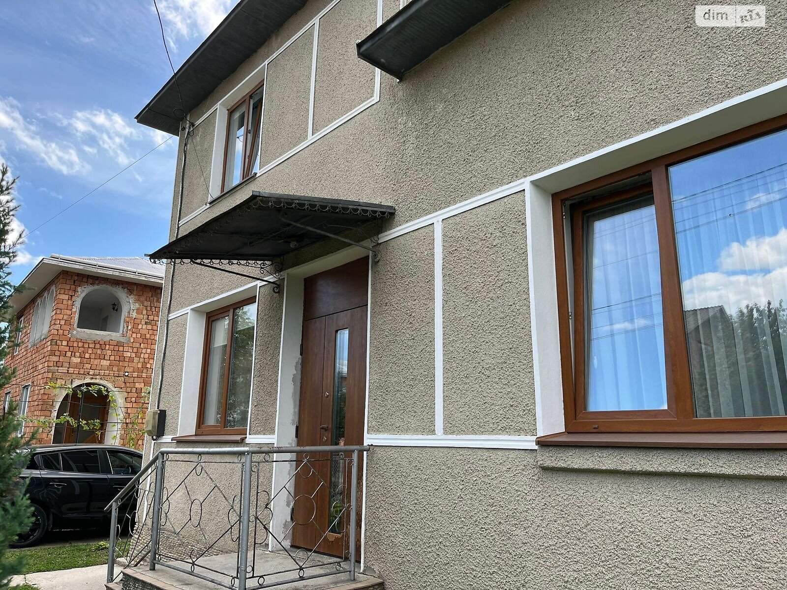 двухэтажный дом с гаражом, 137 кв. м, кирпич. Продажа в Кутах фото 1 двухэтажный дом с гаражом, 137 кв. м, кирпич. Продажа в Кутах фото 1