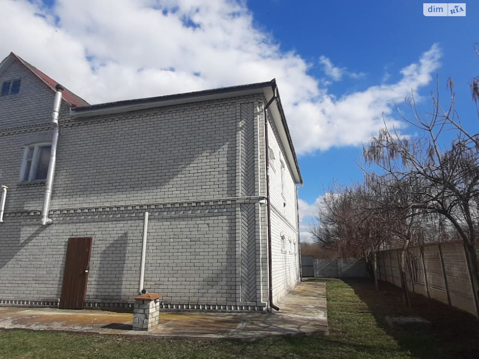 двоповерховий будинок з балконом, 306.2 кв. м, цегла. Продаж у Куйбишеві (нов. Покровському) фото 1 двоповерховий будинок з балконом, 306.2 кв. м, цегла. Продаж у Куйбишеві (нов. Покровському) фото 1