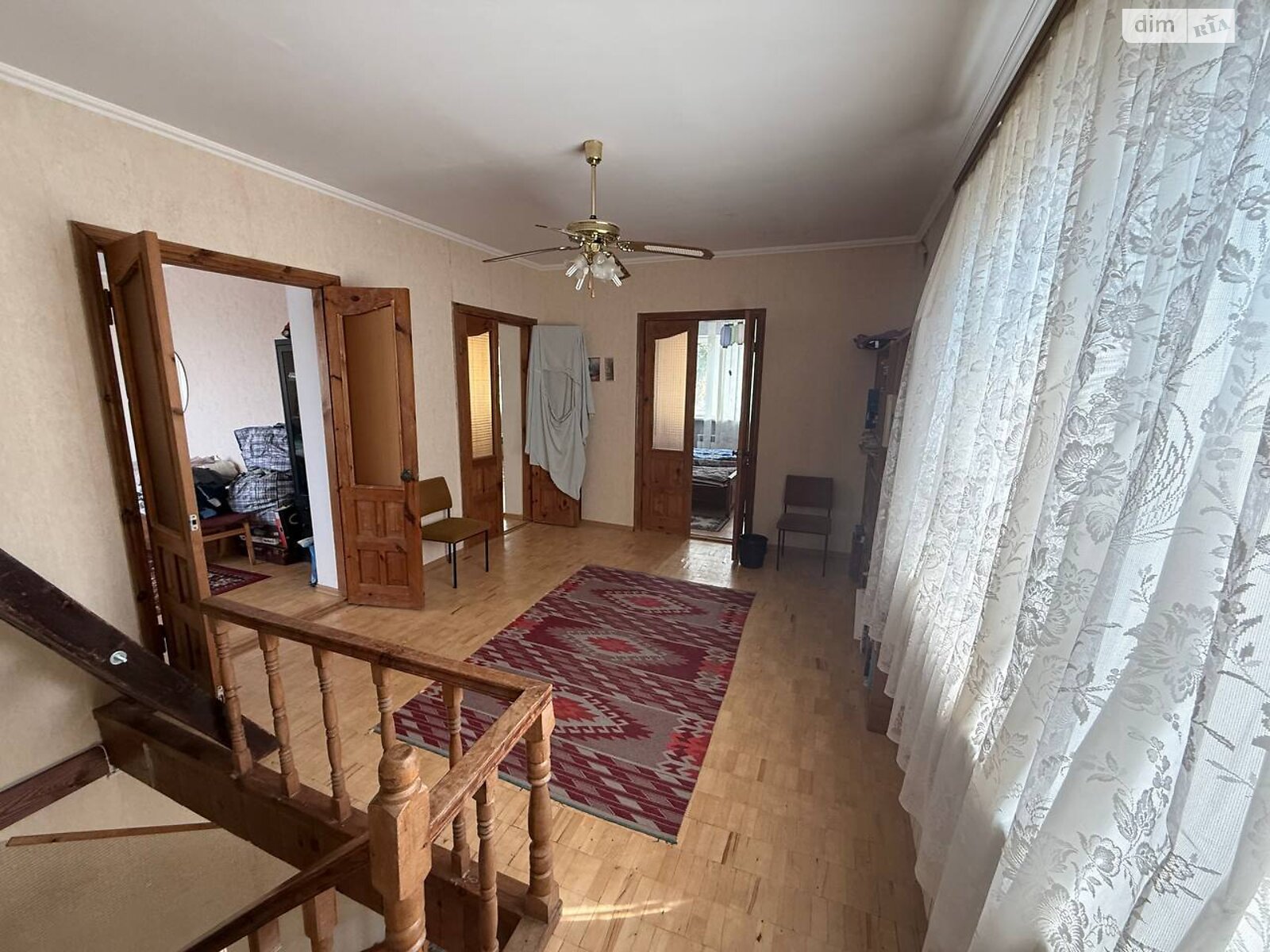 триповерховий будинок з опаленням, 360 кв. м, цегла. Продаж у Куйбишеві (нов. Покровському) фото 1