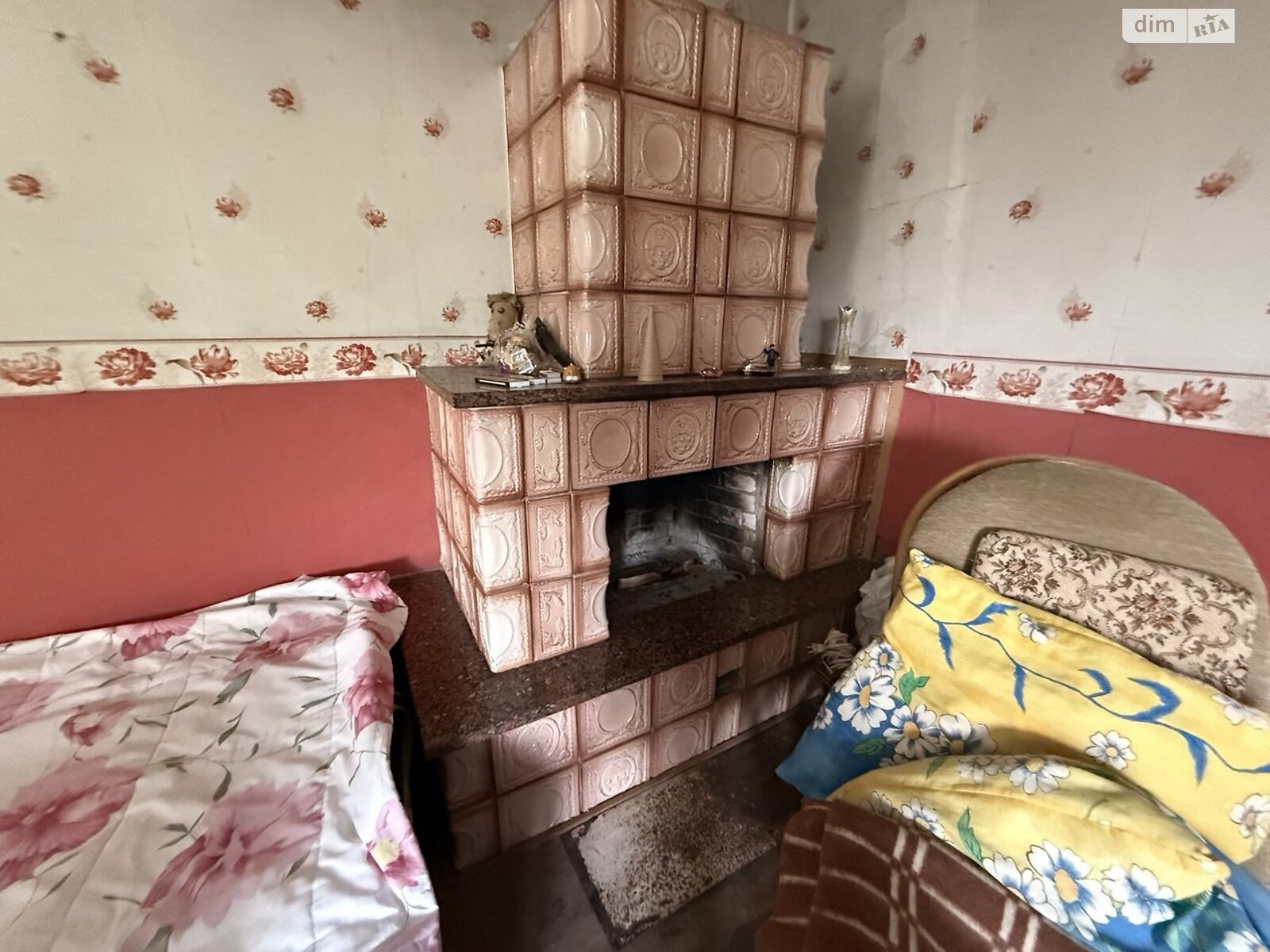 триповерховий будинок з опаленням, 360 кв. м, цегла. Продаж у Куйбишеві (нов. Покровському) фото 1