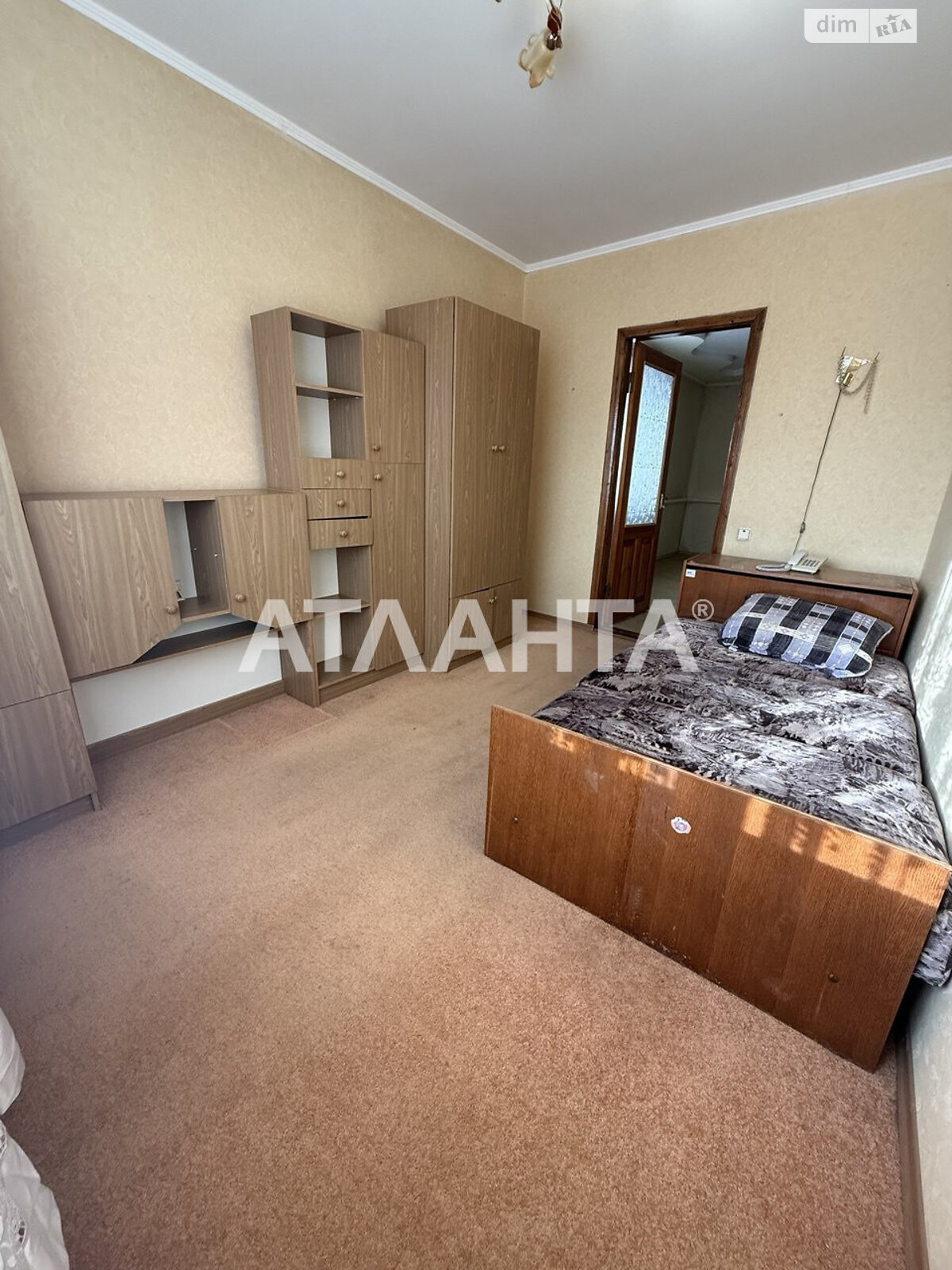 двухэтажный дом, 217 кв. м, кирпич силикатный. Продажа в Ладыжине фото 1