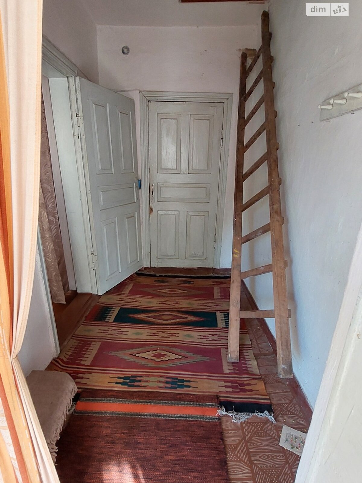 одноповерховий будинок з опаленням, 63.6 кв. м, глинобитний. Продаж у Ладижинці фото 1 одноповерховий будинок з опаленням, 63.6 кв. м, глинобитний. Продаж у Ладижинці фото 1
