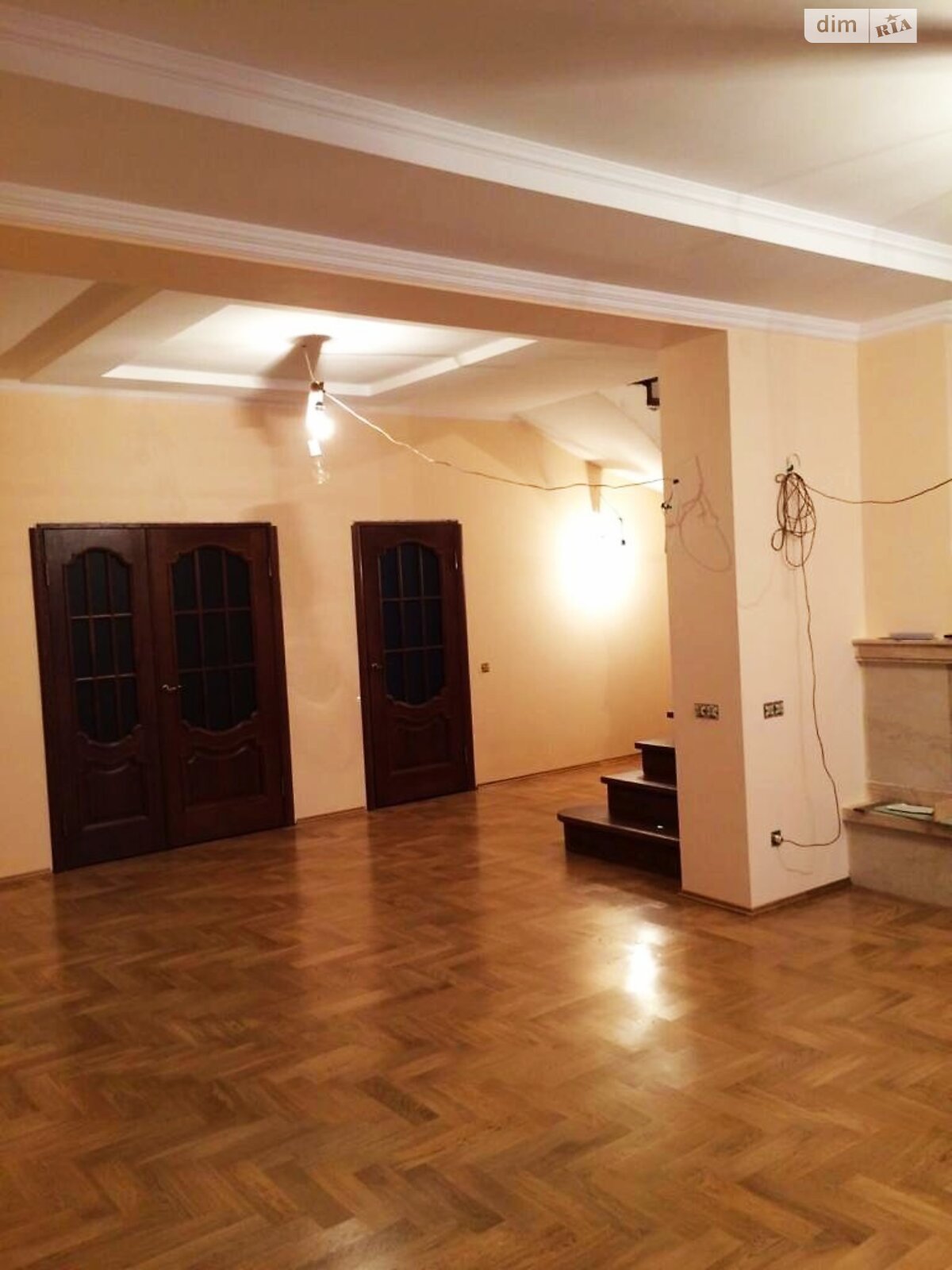 двоповерховий будинок з гаражем, 254 кв. м, цегла. Продаж в Лапаївці, район Наукова фото 1 двоповерховий будинок з гаражем, 254 кв. м, цегла. Продаж в Лапаївці, район Наукова фото 1