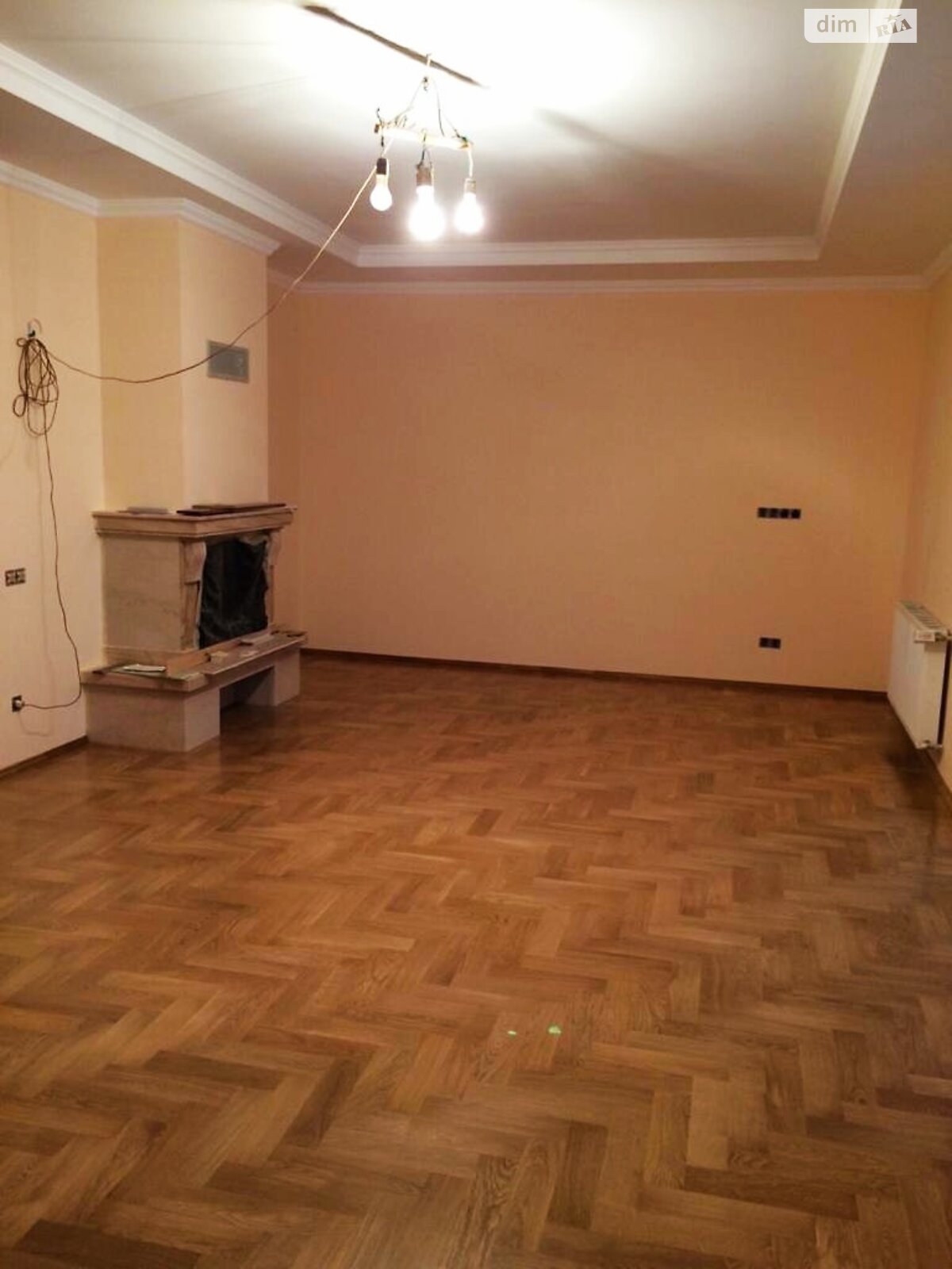 двоповерховий будинок з гаражем, 254 кв. м, цегла. Продаж в Лапаївці, район Наукова фото 1 двоповерховий будинок з гаражем, 254 кв. м, цегла. Продаж в Лапаївці, район Наукова фото 1
