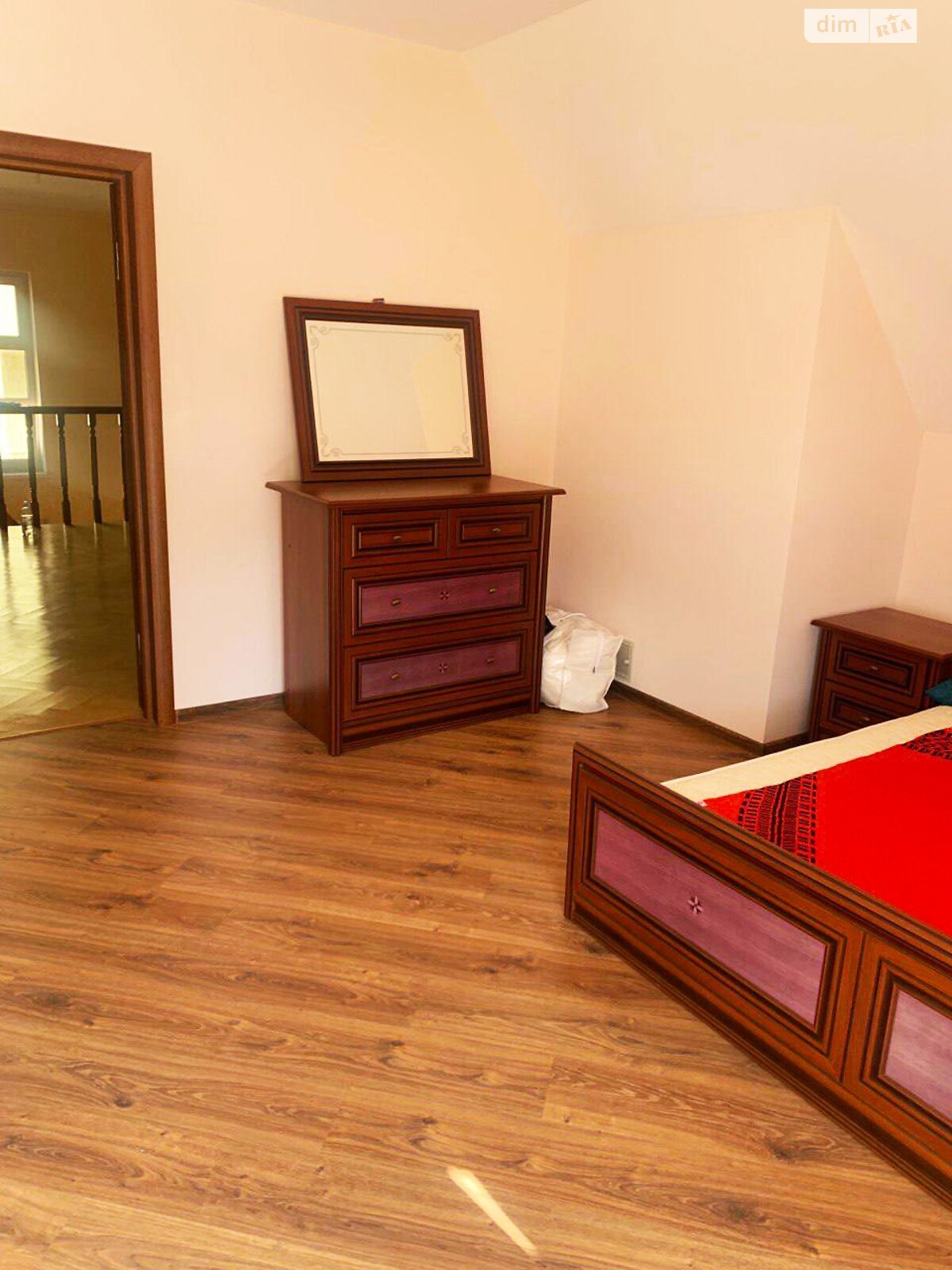 двоповерховий будинок з гаражем, 254 кв. м, цегла. Продаж в Лапаївці, район Наукова фото 1 двоповерховий будинок з гаражем, 254 кв. м, цегла. Продаж в Лапаївці, район Наукова фото 1