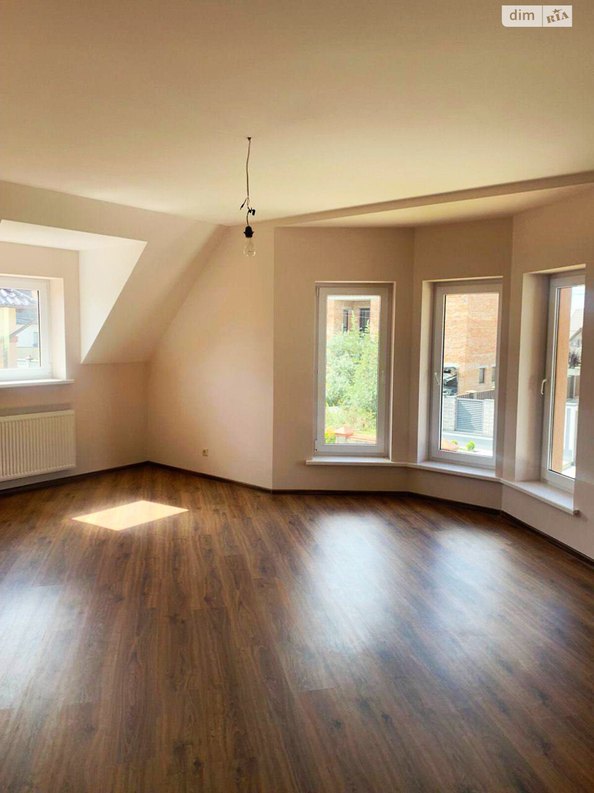 двоповерховий будинок з гаражем, 254 кв. м, цегла. Продаж в Лапаївці, район Наукова фото 1 двоповерховий будинок з гаражем, 254 кв. м, цегла. Продаж в Лапаївці, район Наукова фото 1