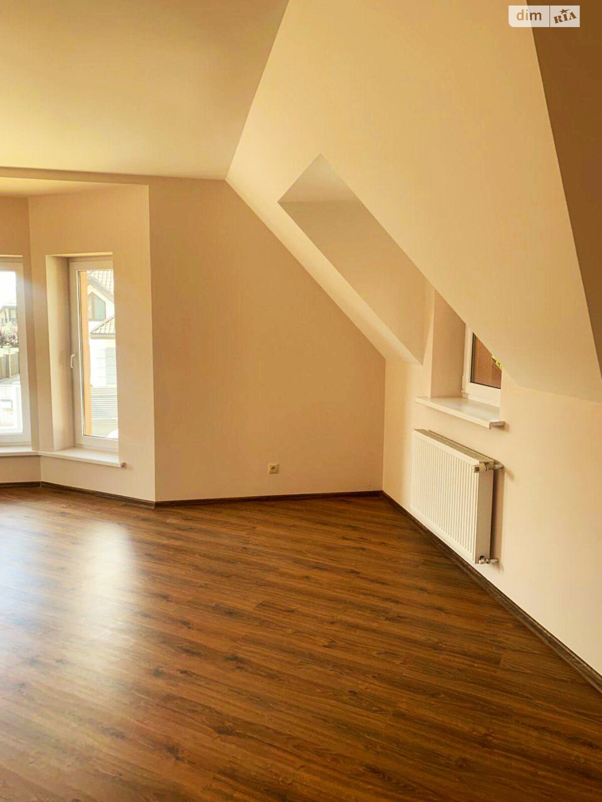 двоповерховий будинок з гаражем, 254 кв. м, цегла. Продаж в Лапаївці, район Наукова фото 1 двоповерховий будинок з гаражем, 254 кв. м, цегла. Продаж в Лапаївці, район Наукова фото 1