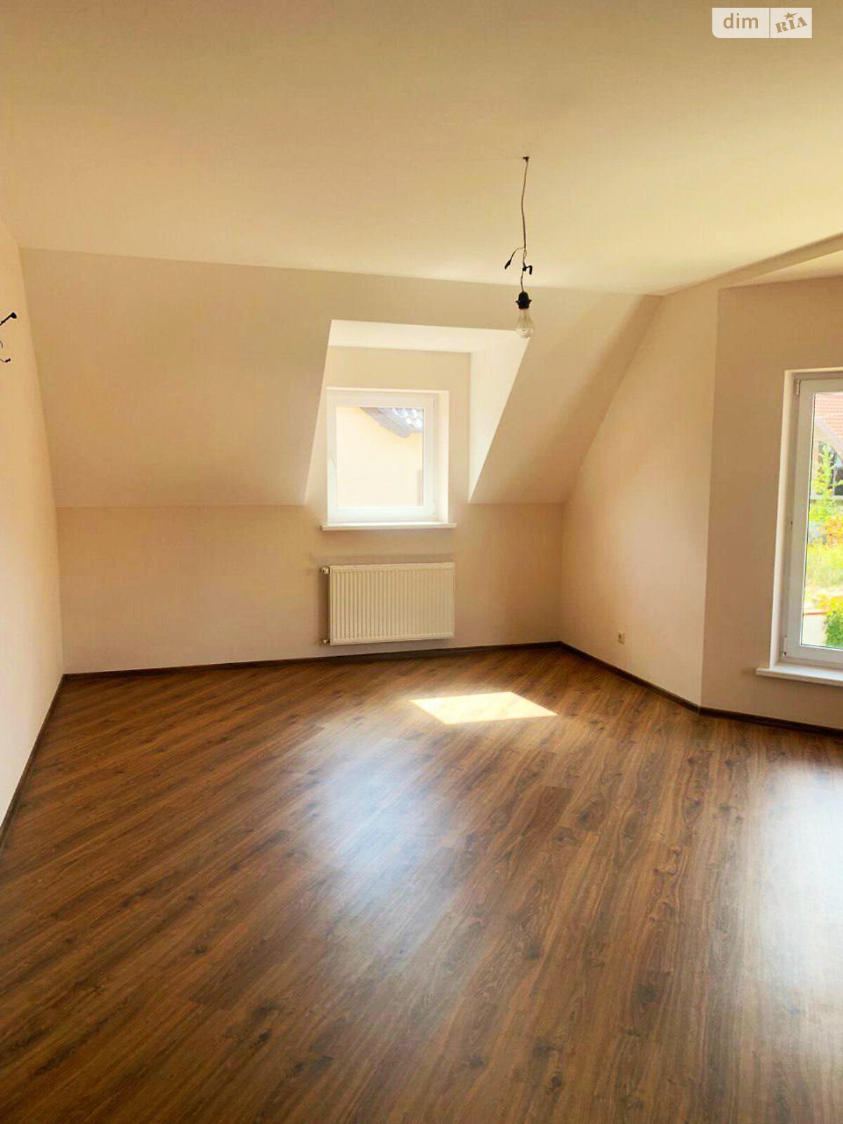 двоповерховий будинок з гаражем, 254 кв. м, цегла. Продаж в Лапаївці, район Наукова фото 1 двоповерховий будинок з гаражем, 254 кв. м, цегла. Продаж в Лапаївці, район Наукова фото 1