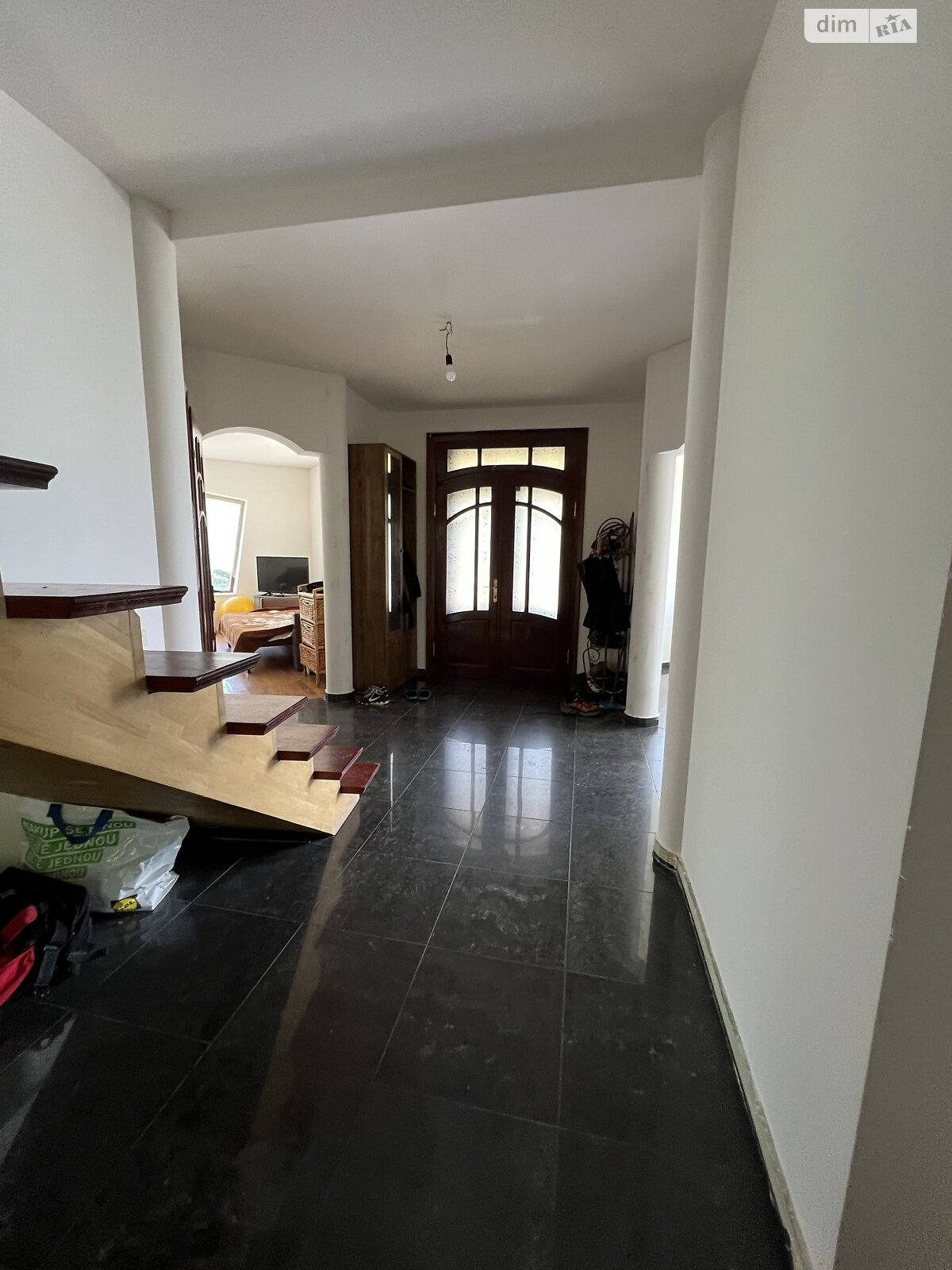двухэтажный дом с отоплением, 263.7 кв. м, кирпич. Продажа в Лавках фото 1