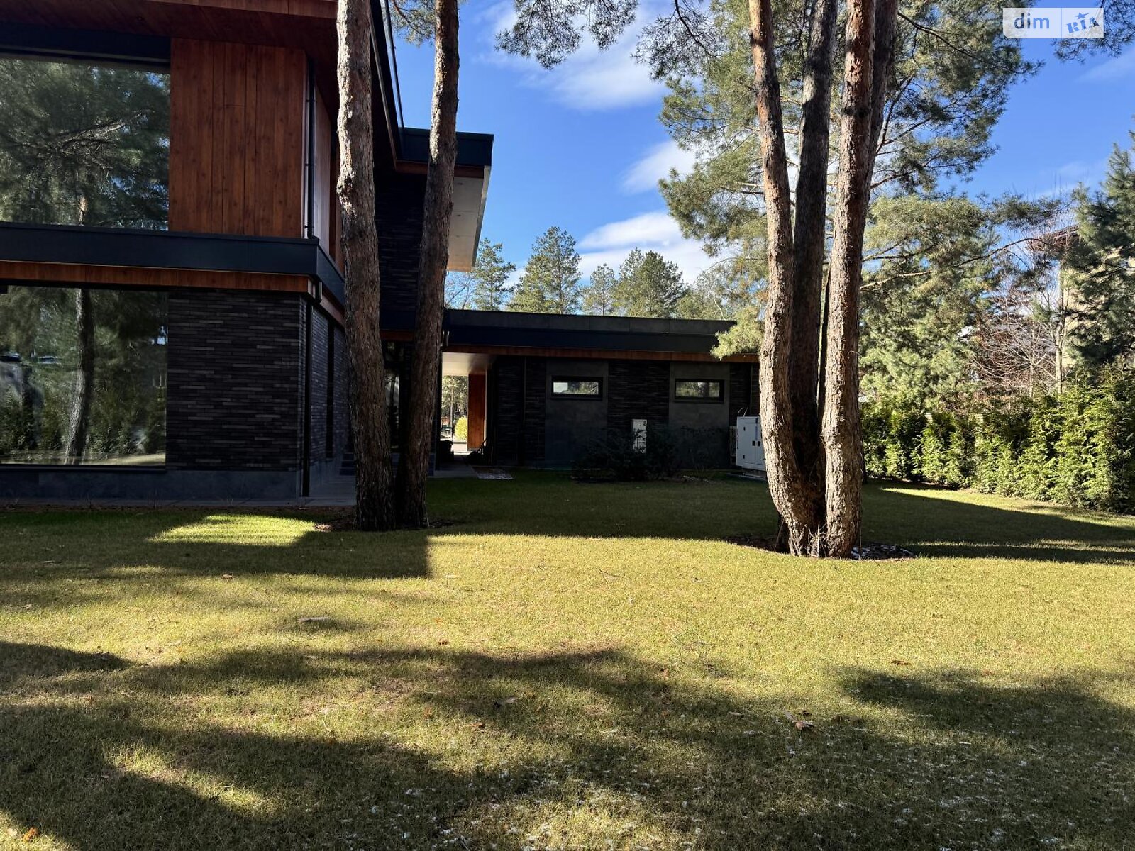 двоповерховий будинок, 360 кв. м, кирпич. Продаж у Лебедівці фото 1 двоповерховий будинок, 360 кв. м, кирпич. Продаж у Лебедівці фото 1