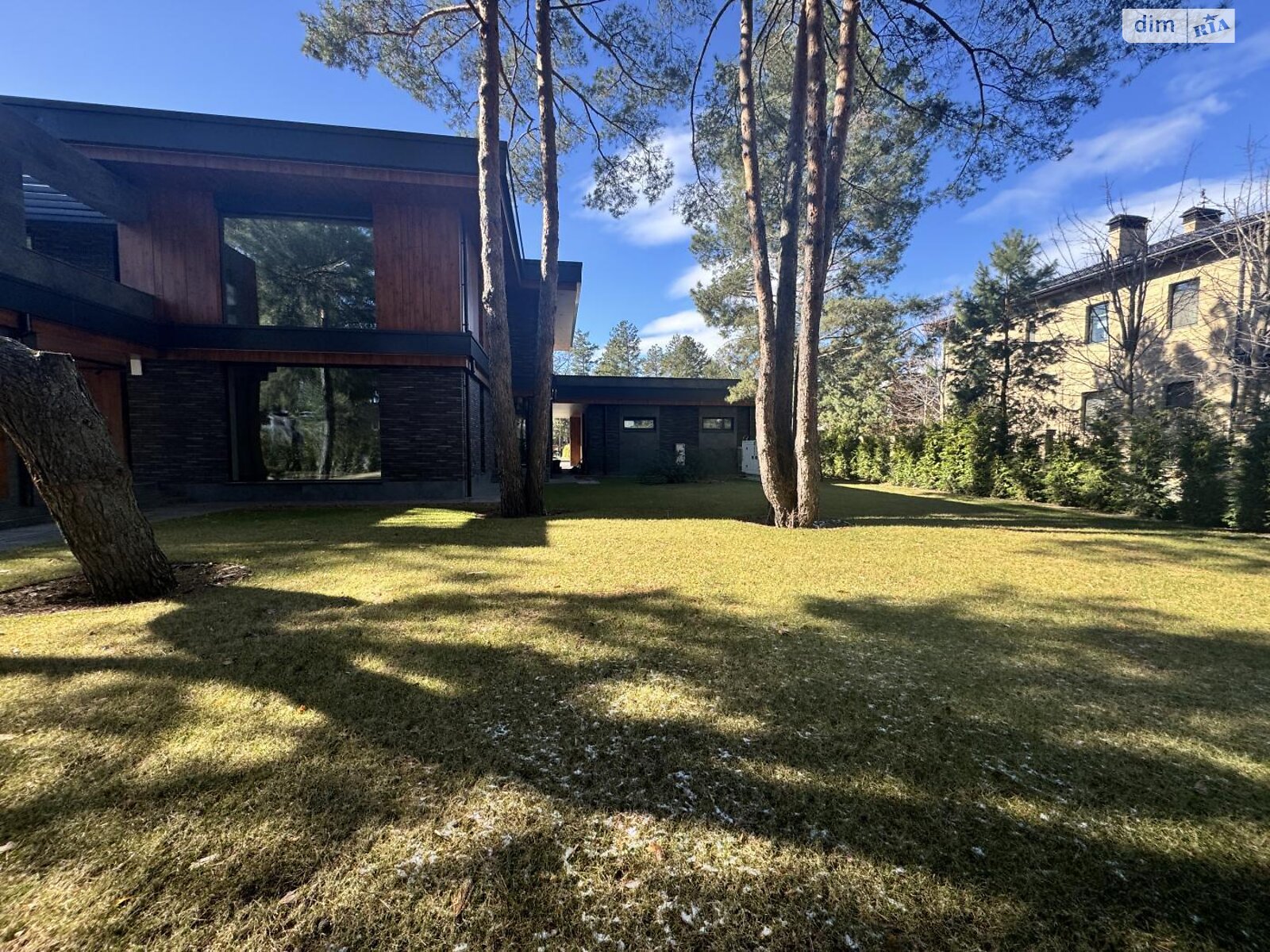 двоповерховий будинок, 360 кв. м, кирпич. Продаж у Лебедівці фото 1 двоповерховий будинок, 360 кв. м, кирпич. Продаж у Лебедівці фото 1