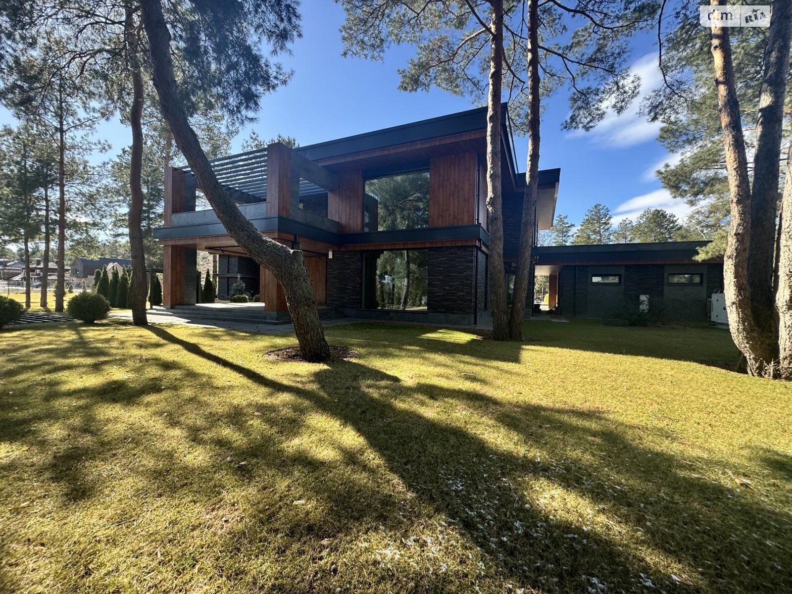 двоповерховий будинок, 360 кв. м, кирпич. Продаж у Лебедівці фото 1 двоповерховий будинок, 360 кв. м, кирпич. Продаж у Лебедівці фото 1