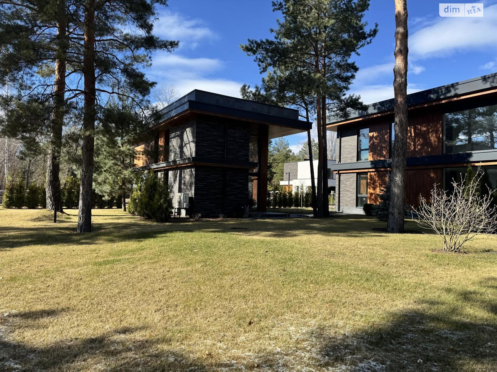 двоповерховий будинок, 360 кв. м, кирпич. Продаж у Лебедівці фото 1 двоповерховий будинок, 360 кв. м, кирпич. Продаж у Лебедівці фото 1