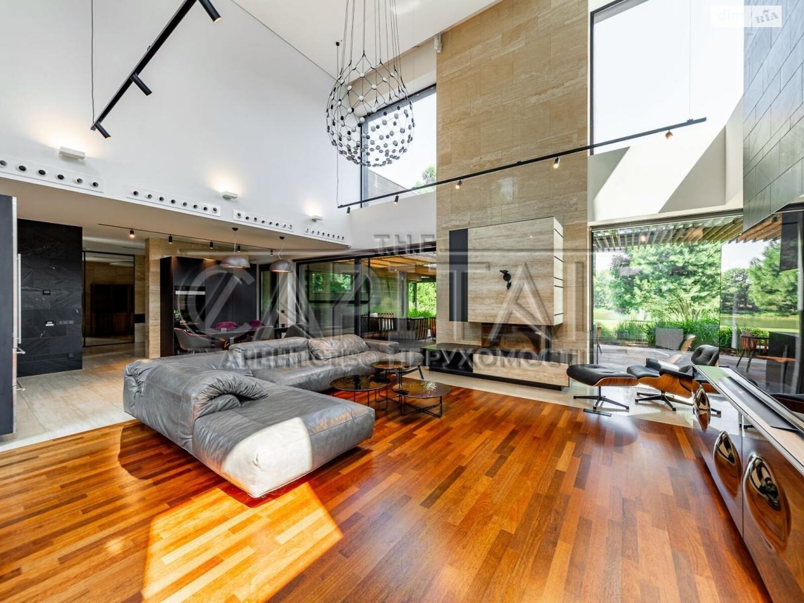 двухэтажный дом, 300 кв. м, кирпич. Продажа в Лебедевке фото 1 двухэтажный дом, 300 кв. м, кирпич. Продажа в Лебедевке фото 1