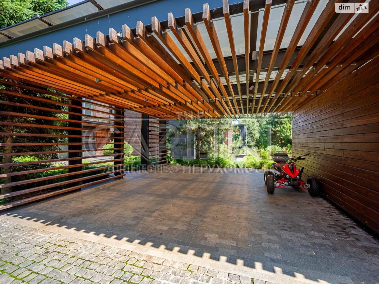 двухэтажный дом, 300 кв. м, кирпич. Продажа в Лебедевке фото 1 двухэтажный дом, 300 кв. м, кирпич. Продажа в Лебедевке фото 1