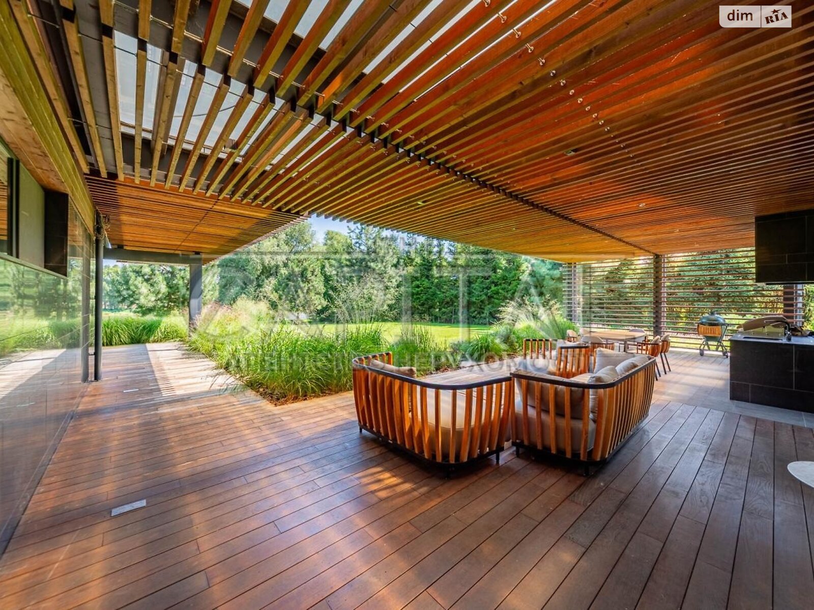 двухэтажный дом, 300 кв. м, кирпич. Продажа в Лебедевке фото 1 двухэтажный дом, 300 кв. м, кирпич. Продажа в Лебедевке фото 1