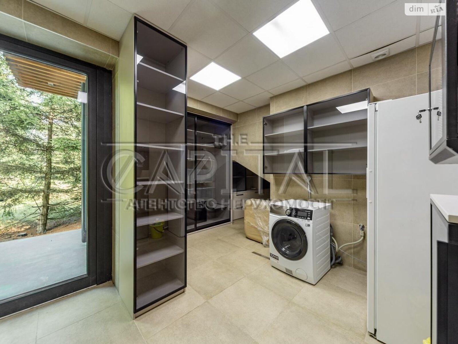 двухэтажный дом, 300 кв. м, кирпич. Продажа в Лебедевке фото 1 двухэтажный дом, 300 кв. м, кирпич. Продажа в Лебедевке фото 1