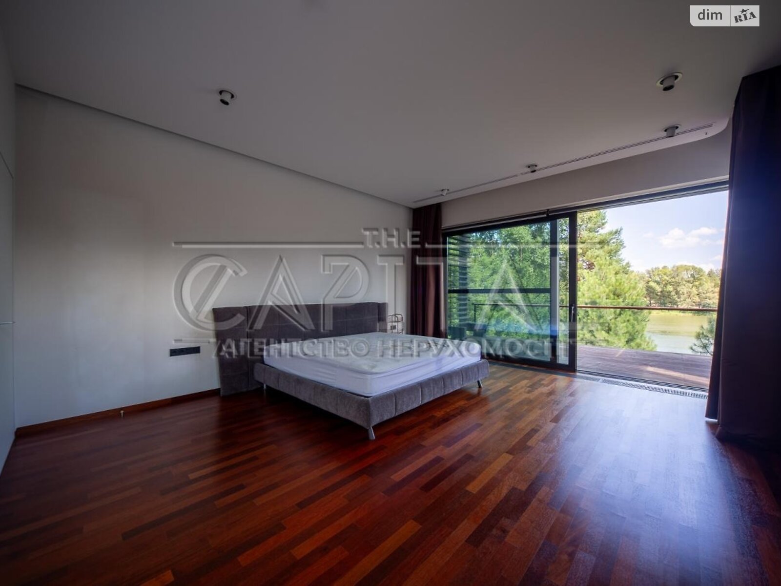 двухэтажный дом, 300 кв. м, кирпич. Продажа в Лебедевке фото 1 двухэтажный дом, 300 кв. м, кирпич. Продажа в Лебедевке фото 1