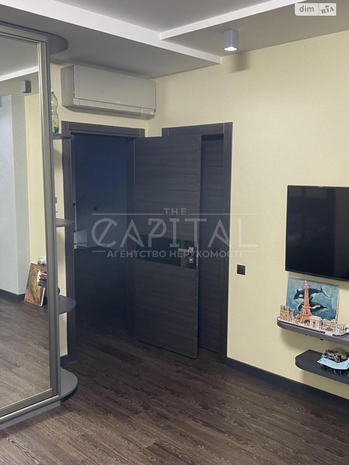 трехэтажный дом с отоплением, 235 кв. м, кирпич. Продажа в Лебедевке фото 1 трехэтажный дом с отоплением, 235 кв. м, кирпич. Продажа в Лебедевке фото 1
