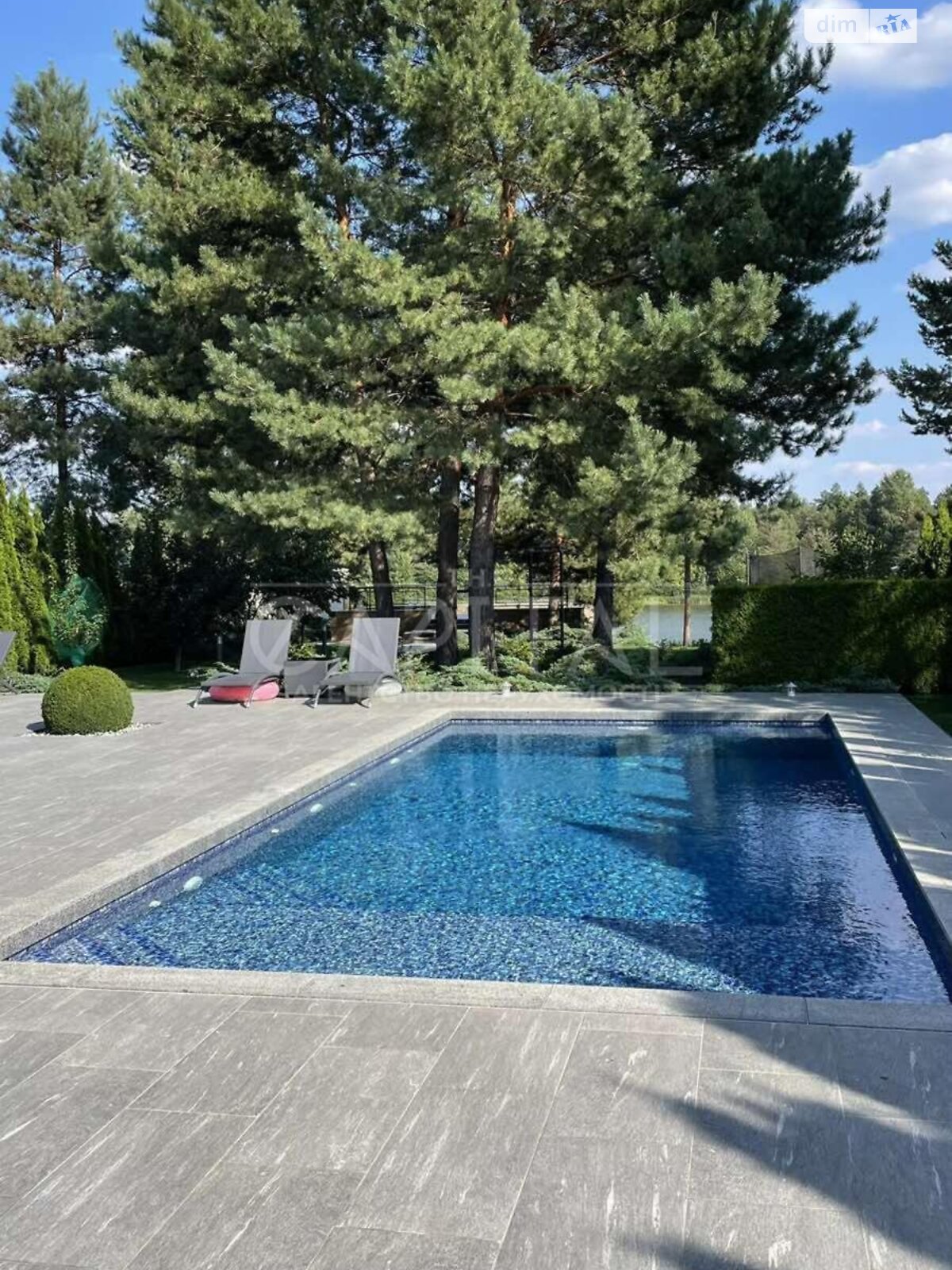 трехэтажный дом с отоплением, 235 кв. м, кирпич. Продажа в Лебедевке фото 1 трехэтажный дом с отоплением, 235 кв. м, кирпич. Продажа в Лебедевке фото 1