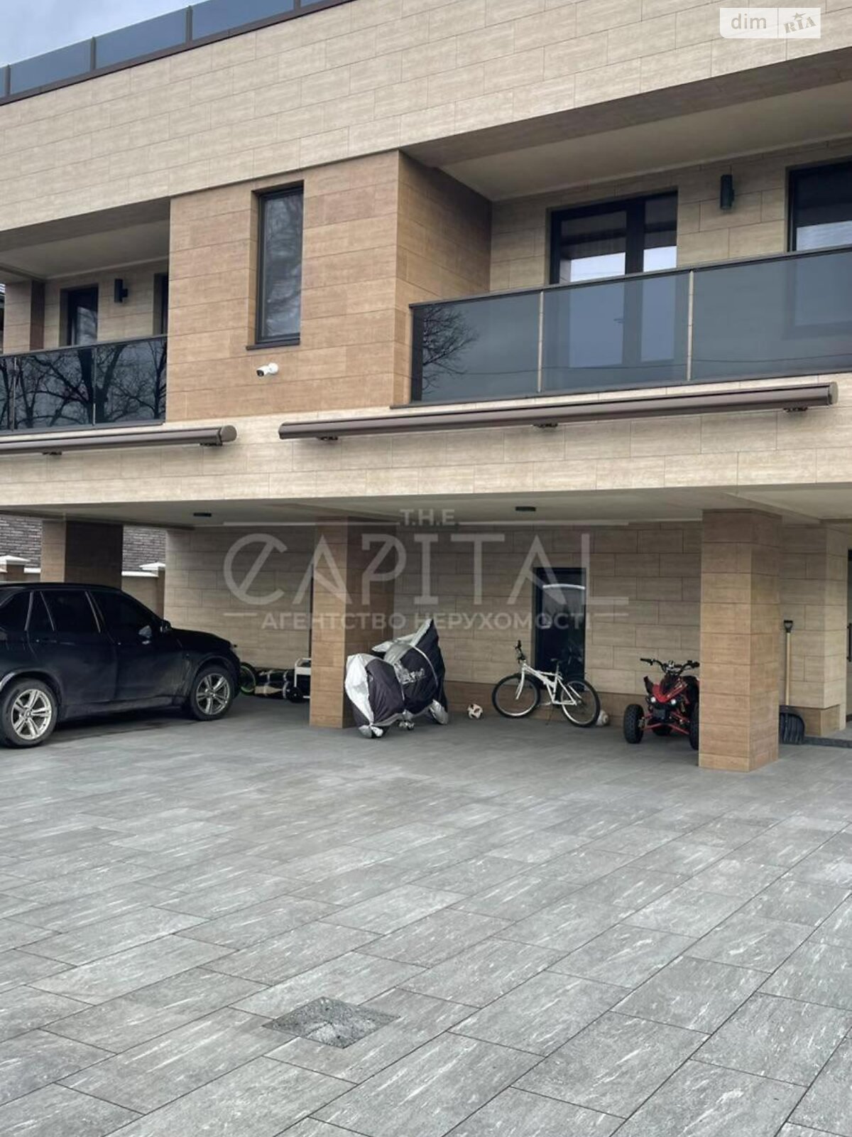 трехэтажный дом с отоплением, 235 кв. м, кирпич. Продажа в Лебедевке фото 1 трехэтажный дом с отоплением, 235 кв. м, кирпич. Продажа в Лебедевке фото 1