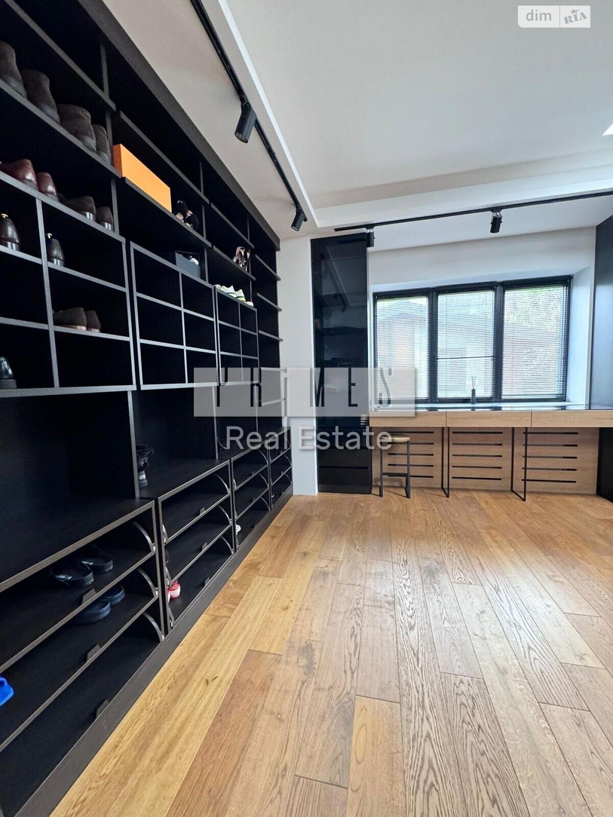 одноповерховий будинок з верандою, 295 кв. м, цегла. Продаж у Лебедівці фото 1 одноповерховий будинок з верандою, 295 кв. м, цегла. Продаж у Лебедівці фото 1
