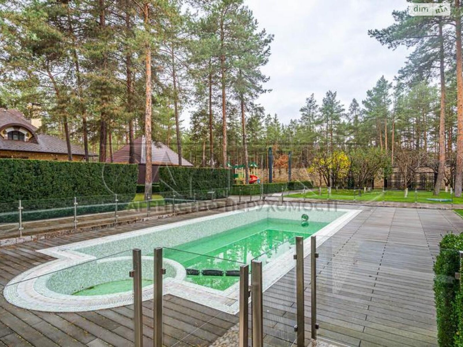 двухэтажный дом беседка, 317 кв. м, кирпич. Продажа в Лебедевке фото 1