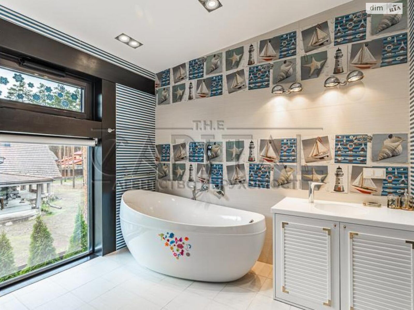 двухэтажный дом беседка, 317 кв. м, кирпич. Продажа в Лебедевке фото 1