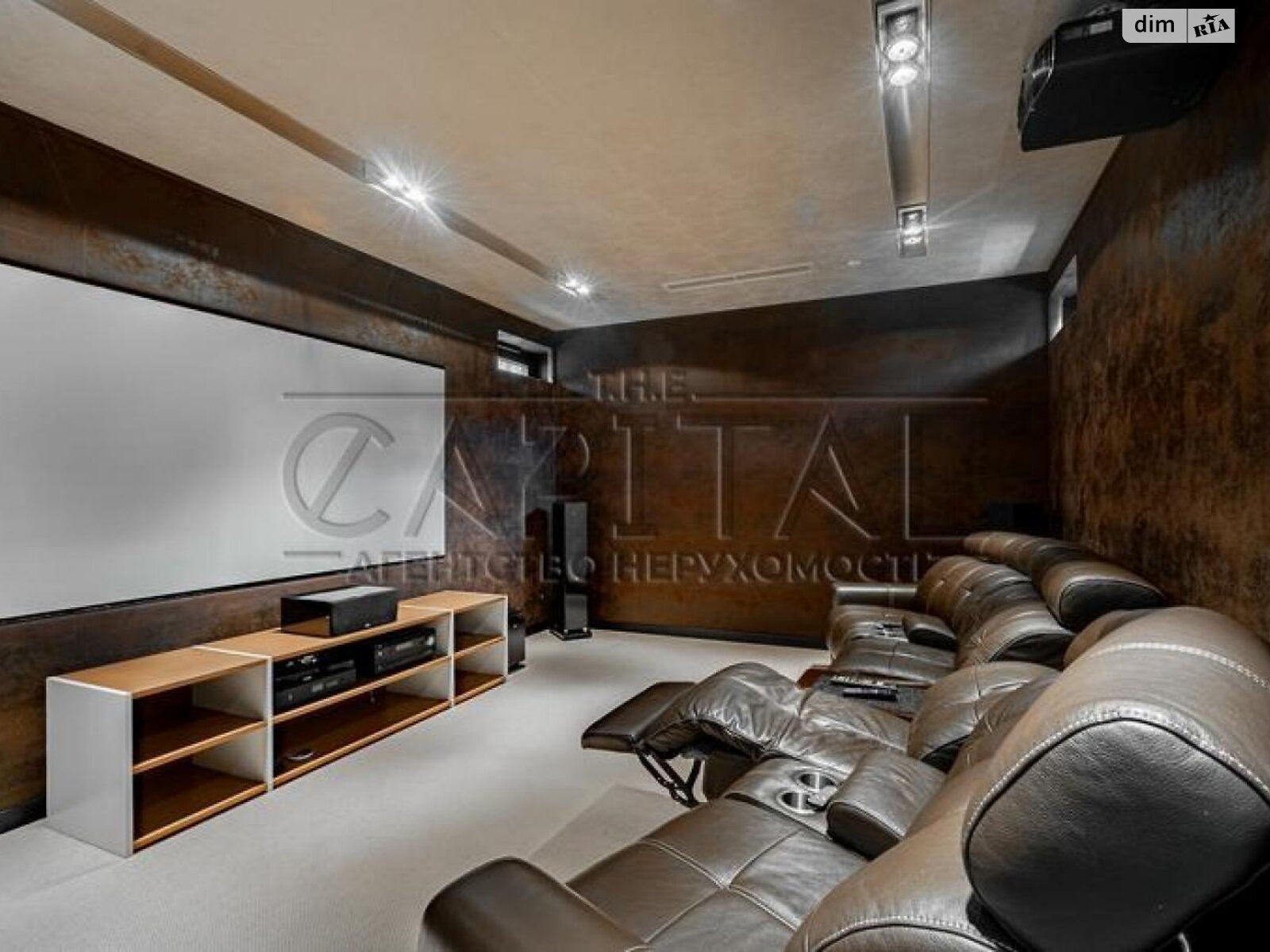 двухэтажный дом беседка, 317 кв. м, кирпич. Продажа в Лебедевке фото 1