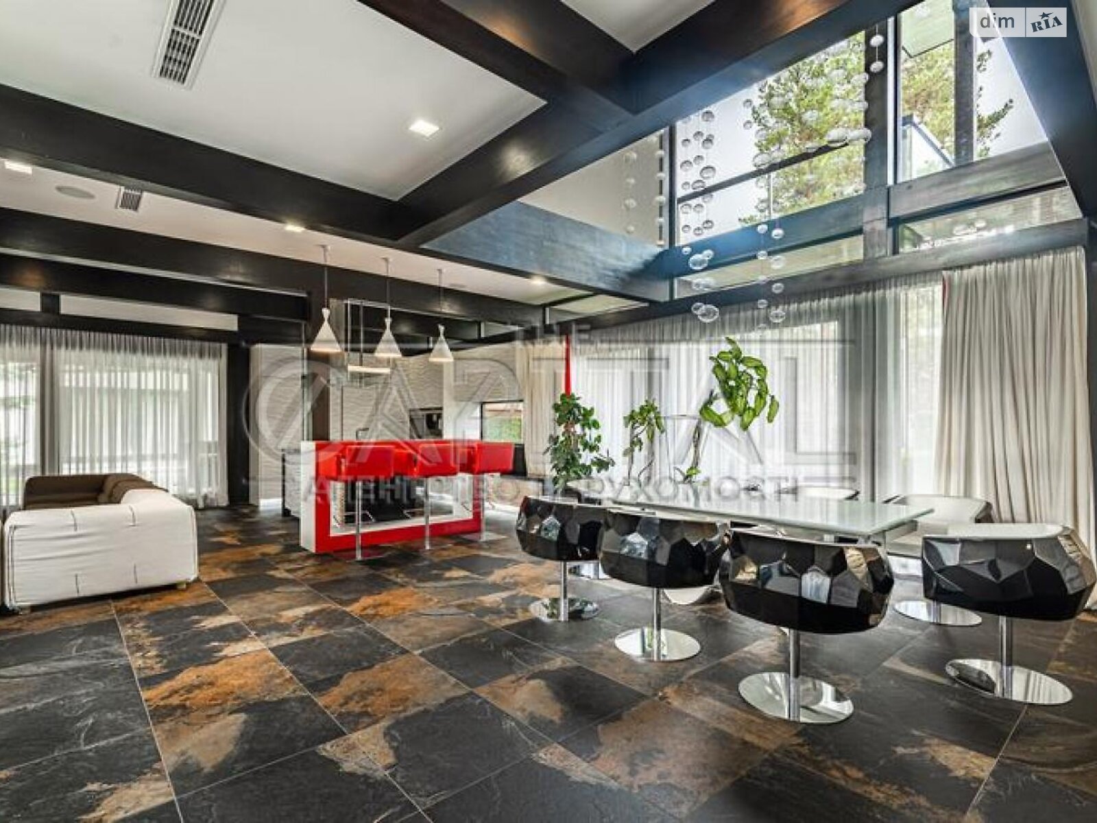 двоповерховий будинок бесідка, 317 кв. м, кирпич. Продаж у Лебедівці фото 1