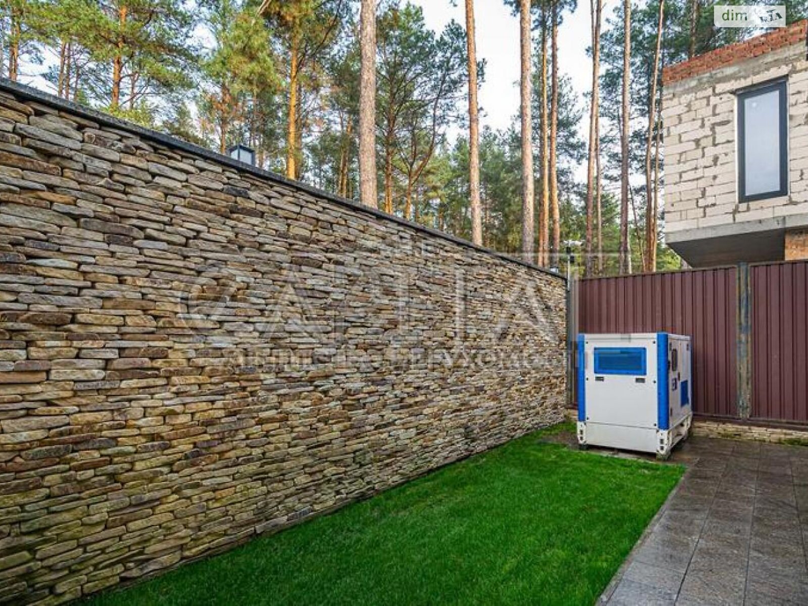 двоповерховий будинок бесідка, 317 кв. м, кирпич. Продаж у Лебедівці фото 1