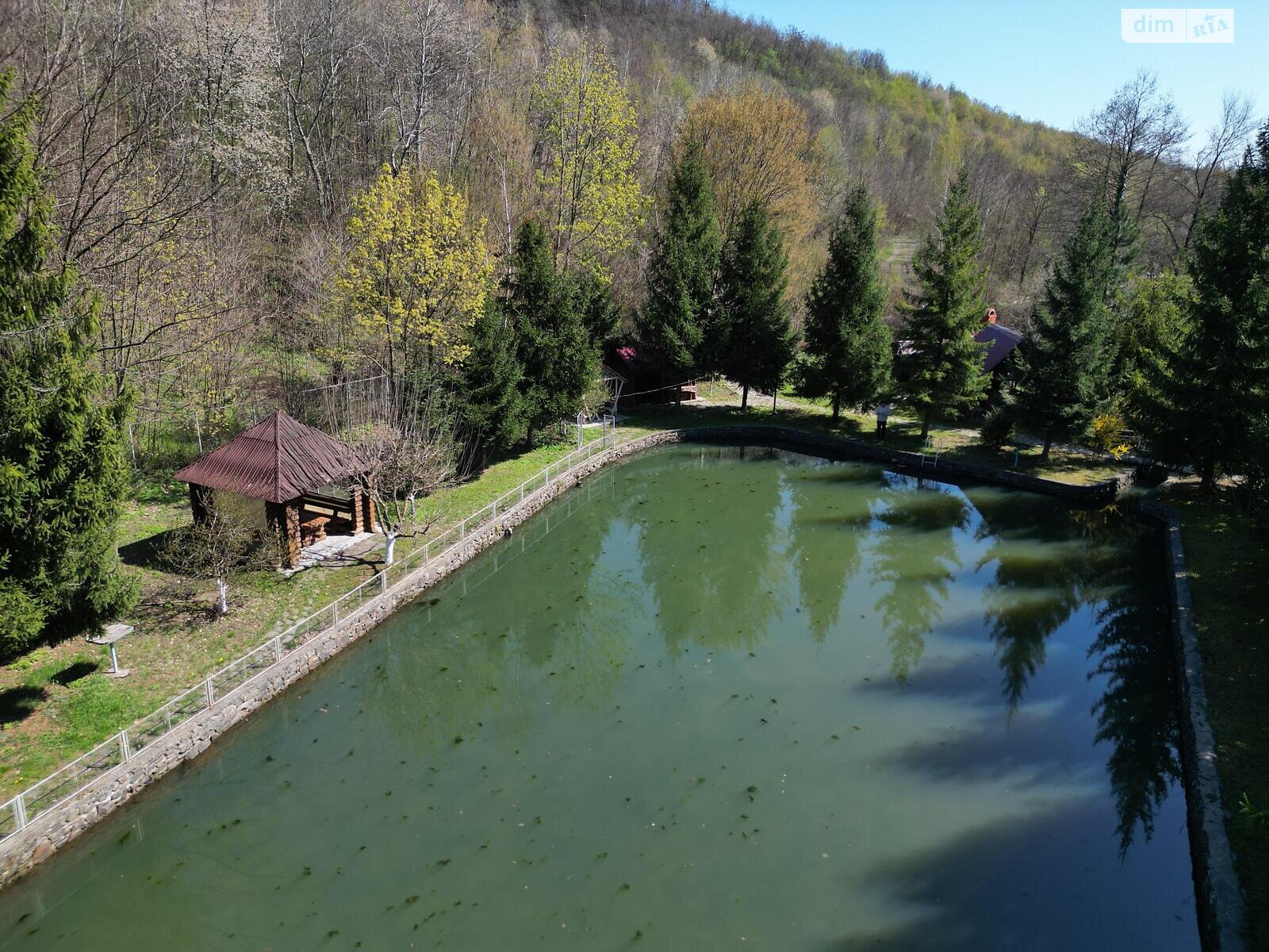 двухэтажный дом с гаражом, 154.3 кв. м, кирпич. Продажа в Лесарне фото 1 двухэтажный дом с гаражом, 154.3 кв. м, кирпич. Продажа в Лесарне фото 1