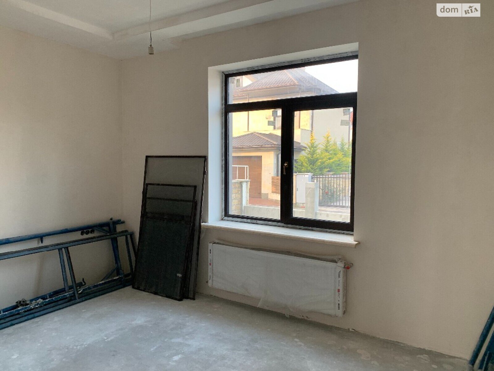 двоповерховий будинок з гаражем, 260 кв. м, газобетон. Продаж у Ліски фото 1