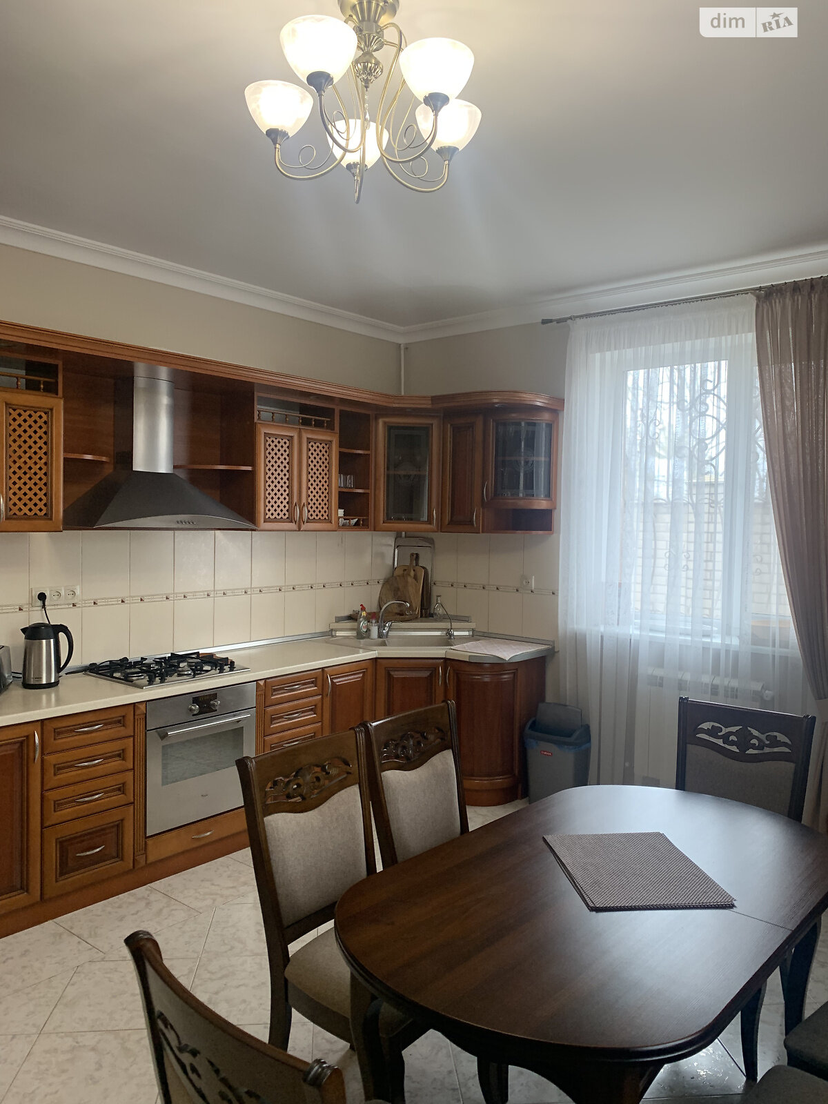 двоповерховий будинок з балконом, 290 кв. м, ракушечник (ракушняк). Продаж у Лісках фото 1 двоповерховий будинок з балконом, 290 кв. м, ракушечник (ракушняк). Продаж у Лісках фото 1