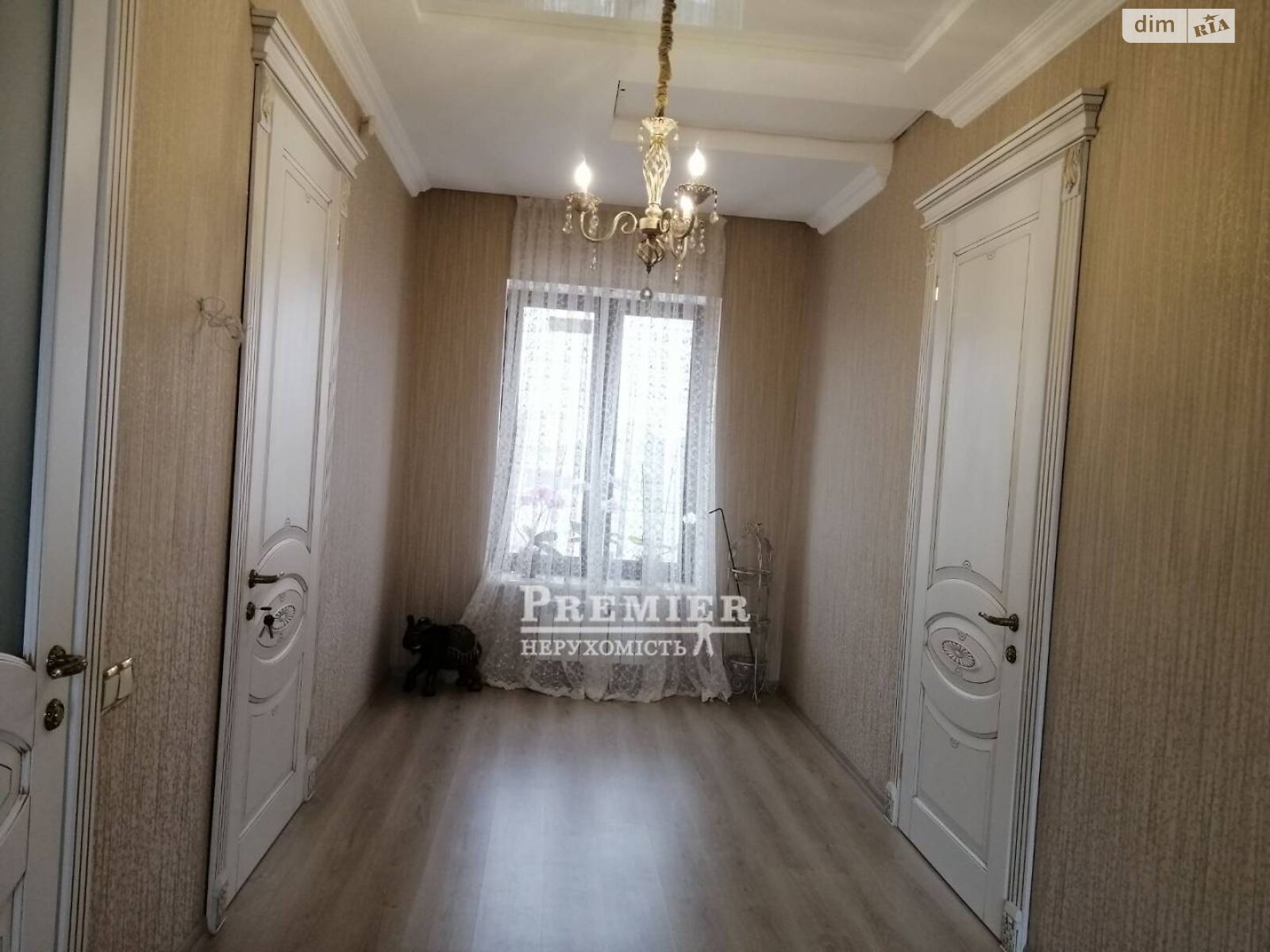 двоповерховий будинок з гаражем, 350 кв. м, цегла. Продаж у Ліски фото 1 двоповерховий будинок з гаражем, 350 кв. м, цегла. Продаж у Ліски фото 1