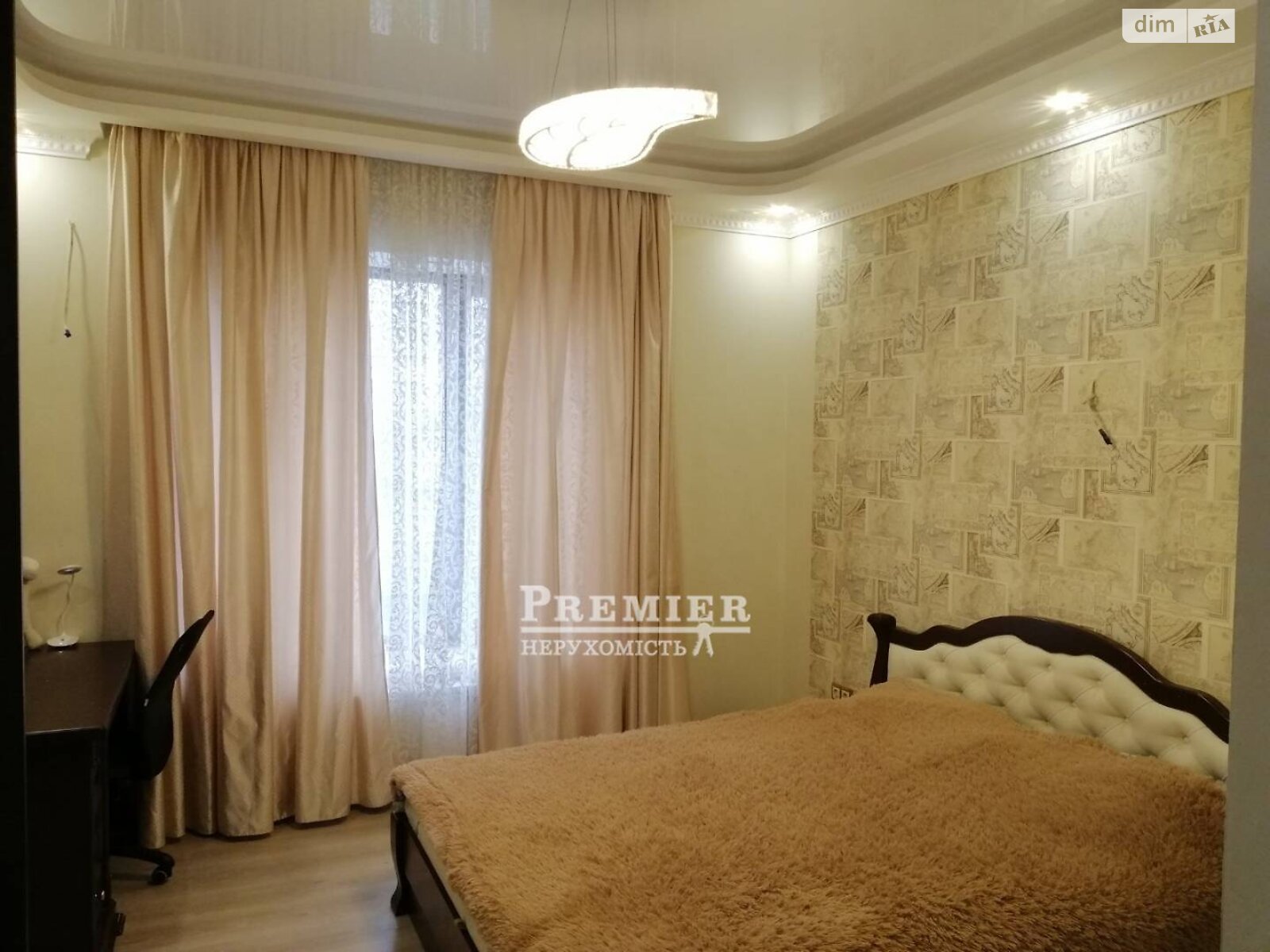 двоповерховий будинок з гаражем, 350 кв. м, цегла. Продаж у Ліски фото 1 двоповерховий будинок з гаражем, 350 кв. м, цегла. Продаж у Ліски фото 1