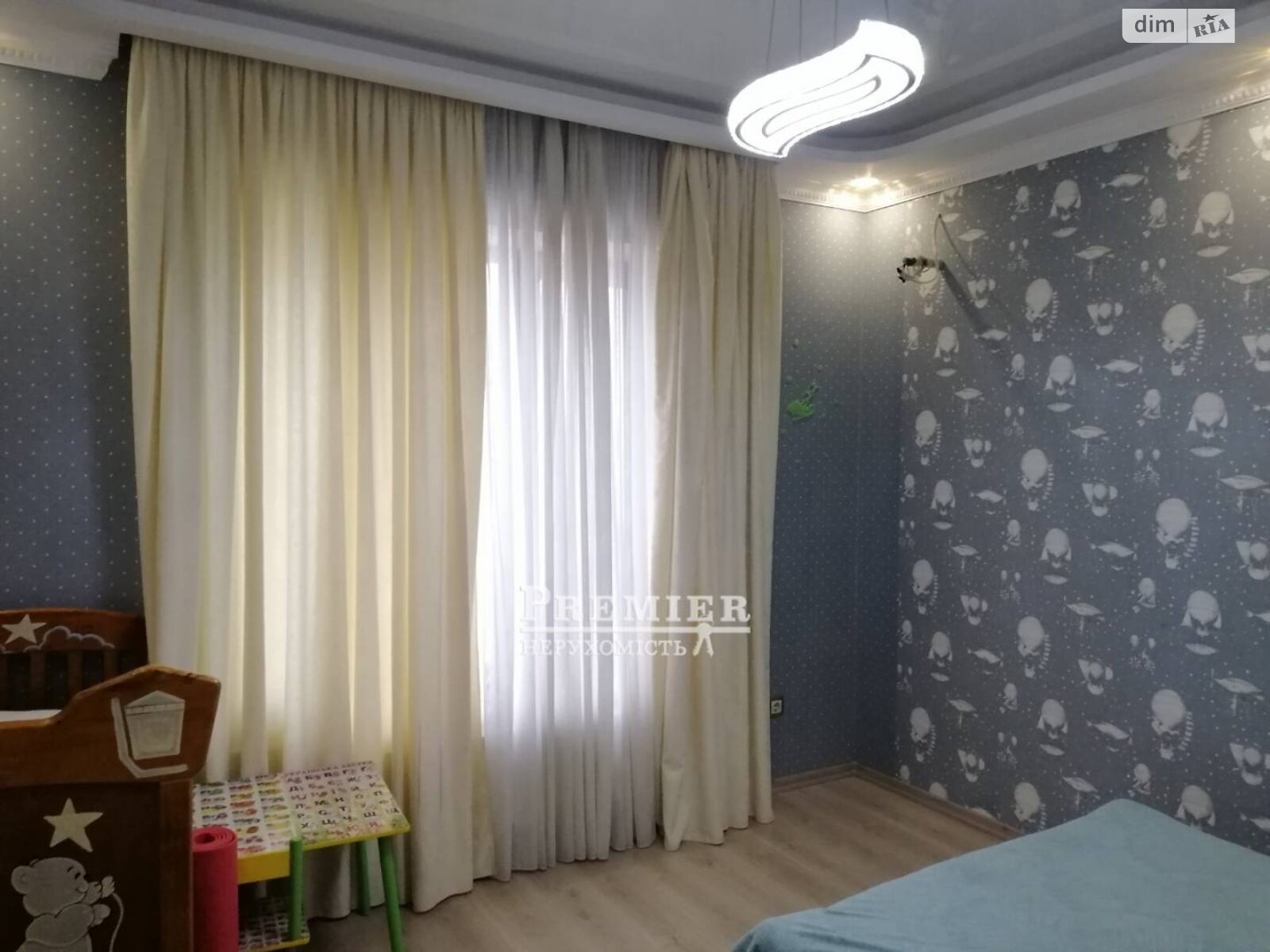 двоповерховий будинок з гаражем, 350 кв. м, цегла. Продаж у Ліски фото 1 двоповерховий будинок з гаражем, 350 кв. м, цегла. Продаж у Ліски фото 1