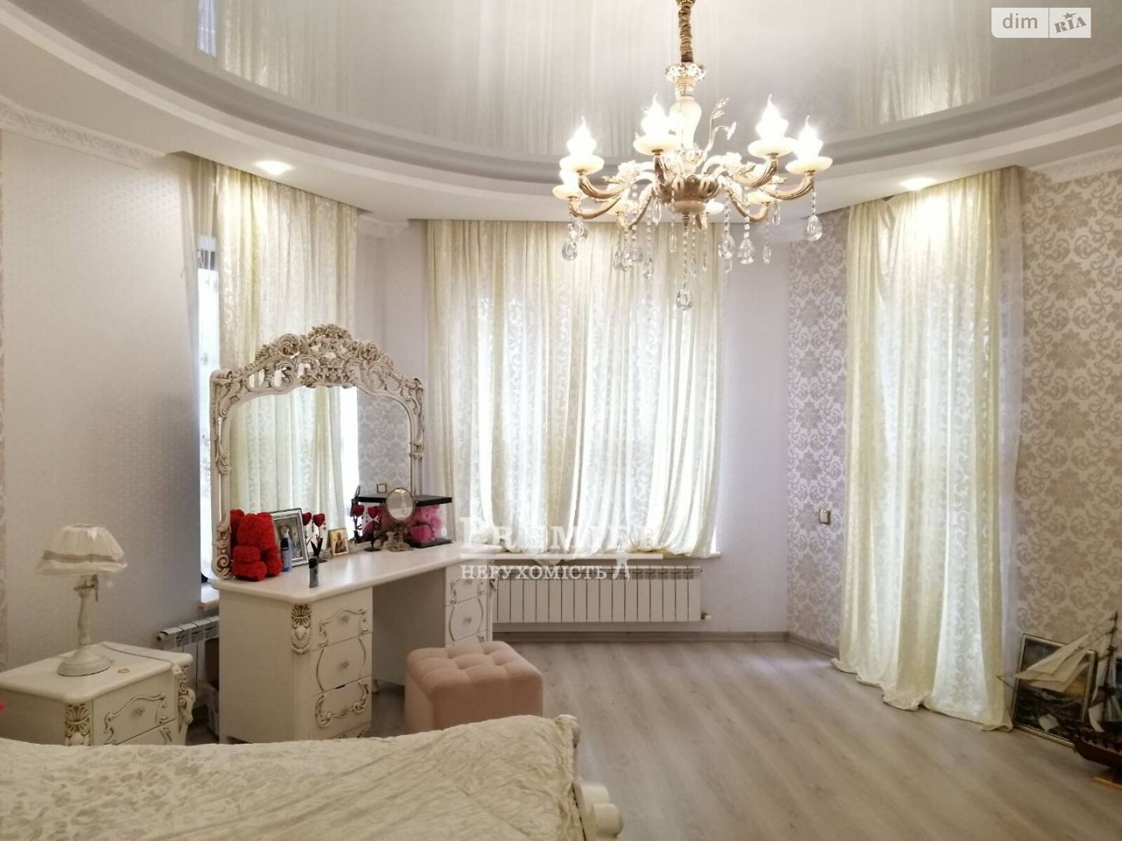 двоповерховий будинок з гаражем, 350 кв. м, цегла. Продаж у Ліски фото 1 двоповерховий будинок з гаражем, 350 кв. м, цегла. Продаж у Ліски фото 1