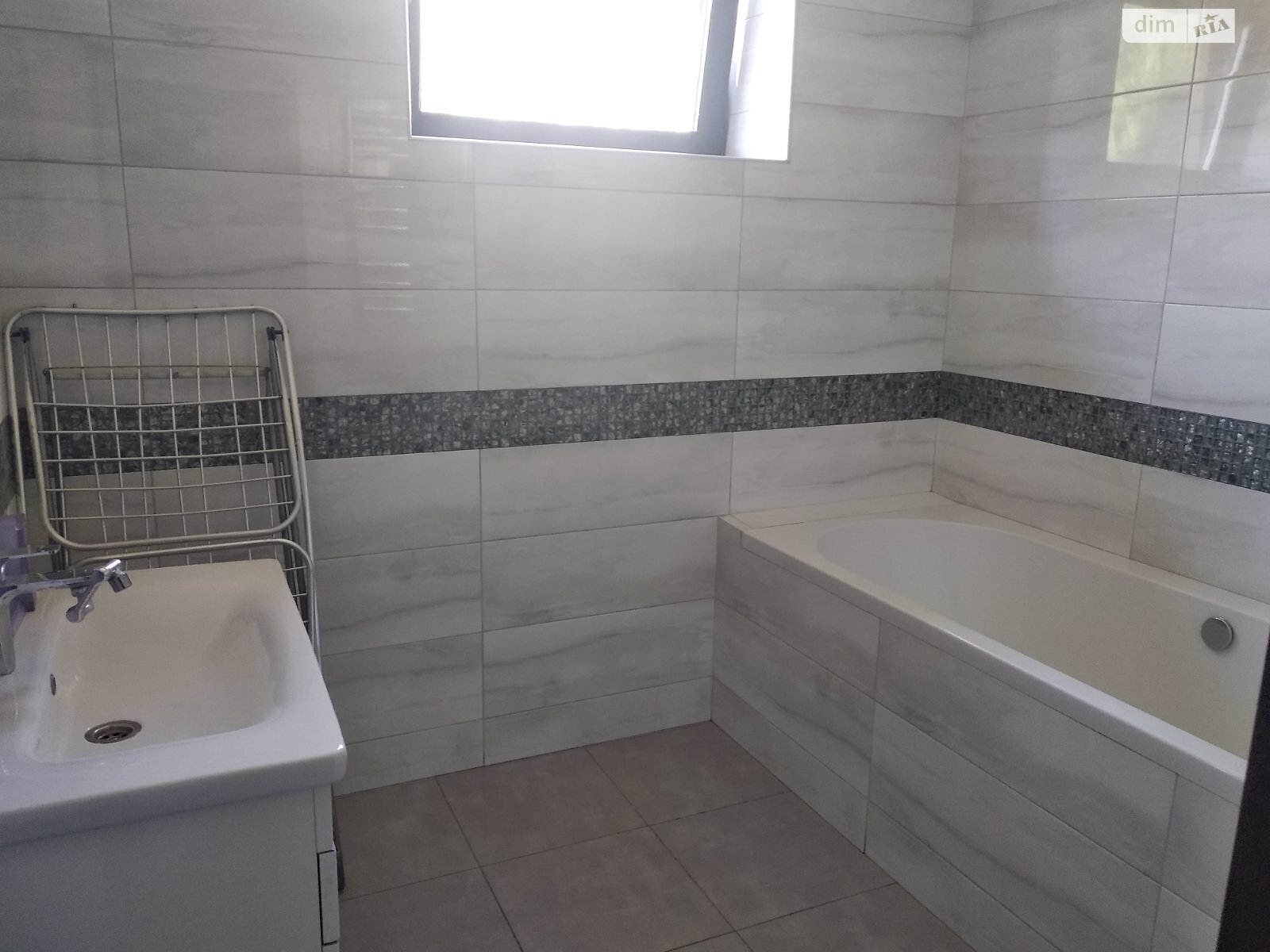 двухэтажный дом с гаражом, 130.2 кв. м, газобетон. Продажа в Лески фото 1 двухэтажный дом с гаражом, 130.2 кв. м, газобетон. Продажа в Лески фото 1