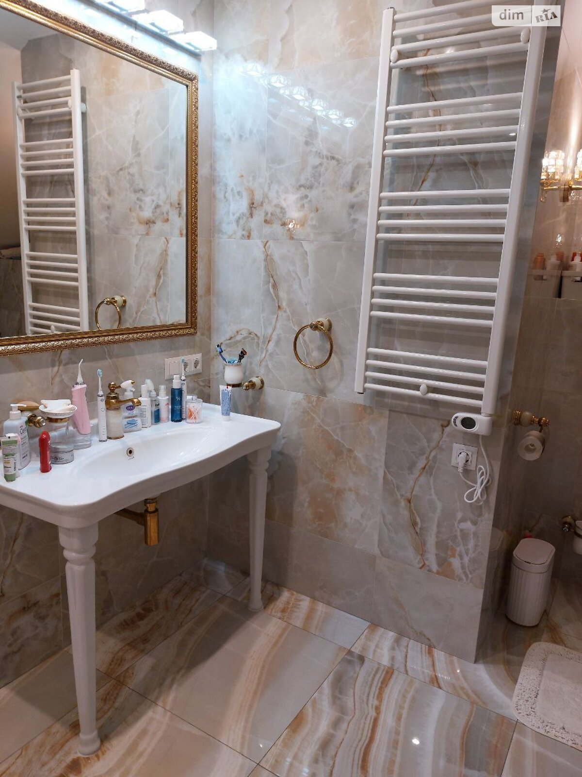 двоповерховий будинок з балконом, 346.7 кв. м, цегла. Продаж у Ліски фото 1 двоповерховий будинок з балконом, 346.7 кв. м, цегла. Продаж у Ліски фото 1