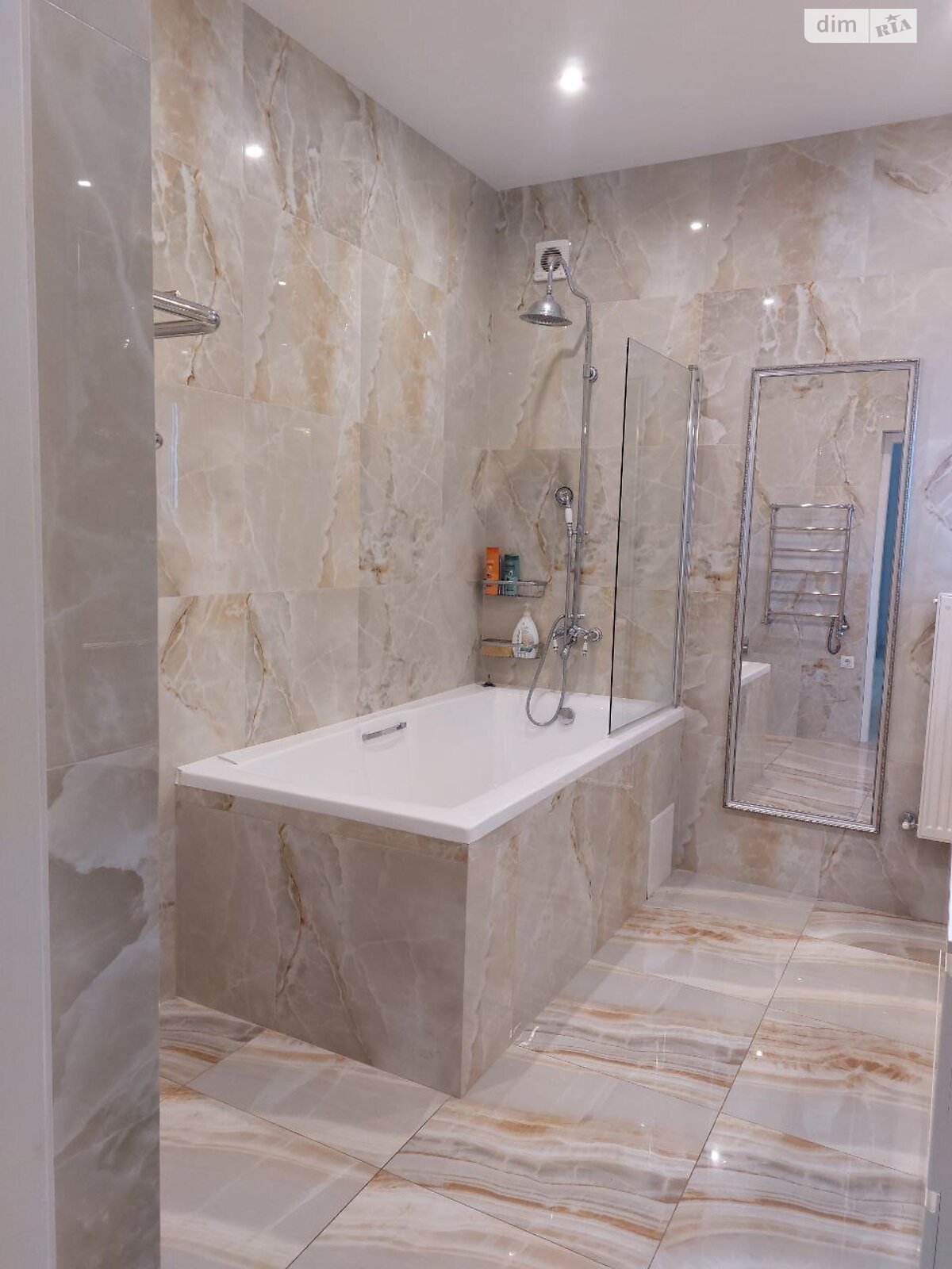 двоповерховий будинок з балконом, 346.7 кв. м, цегла. Продаж у Ліски фото 1 двоповерховий будинок з балконом, 346.7 кв. м, цегла. Продаж у Ліски фото 1