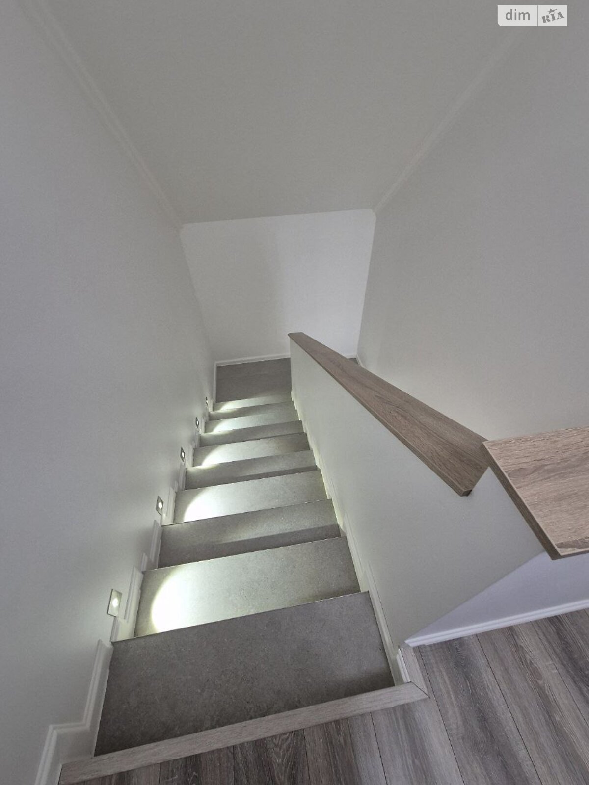двоповерховий будинок з ремонтом, 180 кв. м, газобетон. Продаж у Ліски фото 1 двоповерховий будинок з ремонтом, 180 кв. м, газобетон. Продаж у Ліски фото 1