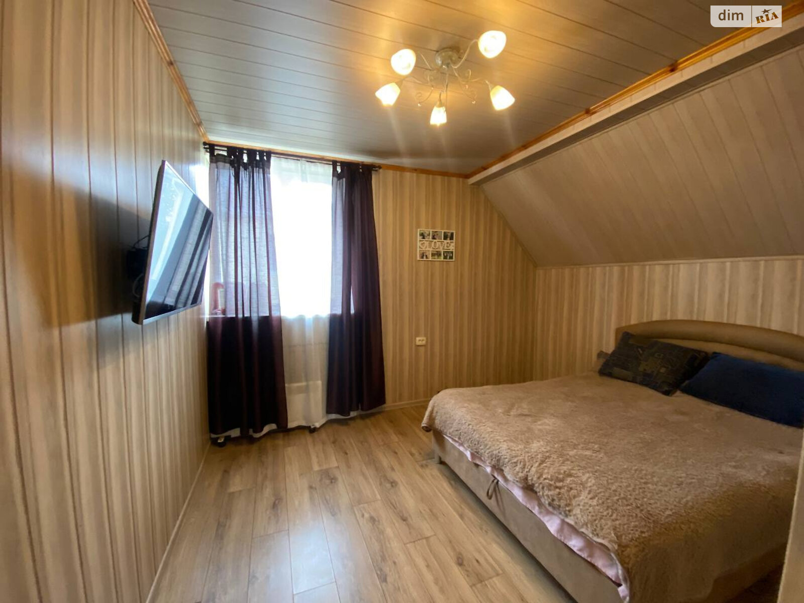 двухэтажный дом с гаражом, 130 кв. м, кирпич. Продажа в Лески фото 1 двухэтажный дом с гаражом, 130 кв. м, кирпич. Продажа в Лески фото 1