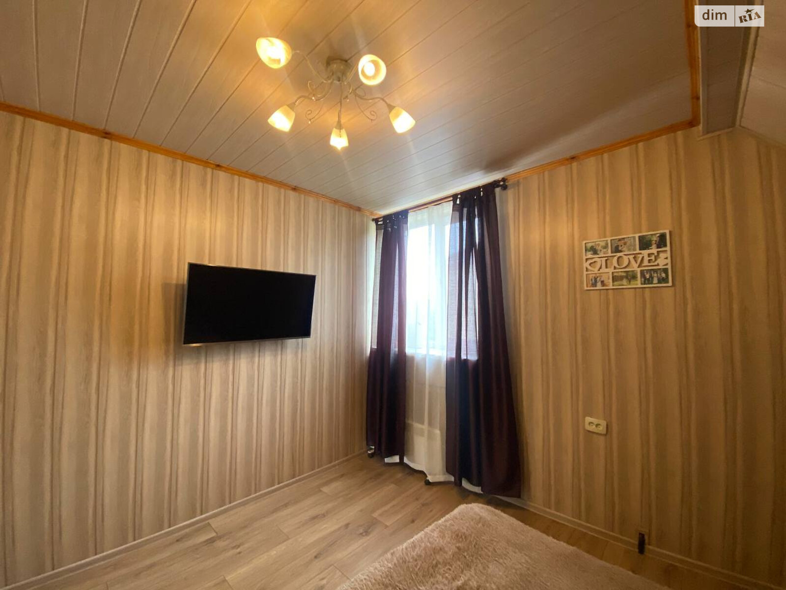 двухэтажный дом с гаражом, 130 кв. м, кирпич. Продажа в Лески фото 1 двухэтажный дом с гаражом, 130 кв. м, кирпич. Продажа в Лески фото 1
