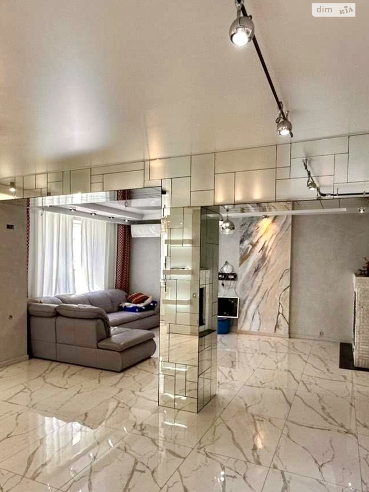 двухэтажный дом с верандой, 250 кв. м, газобетон. Продажа в Лески фото 1 двухэтажный дом с верандой, 250 кв. м, газобетон. Продажа в Лески фото 1