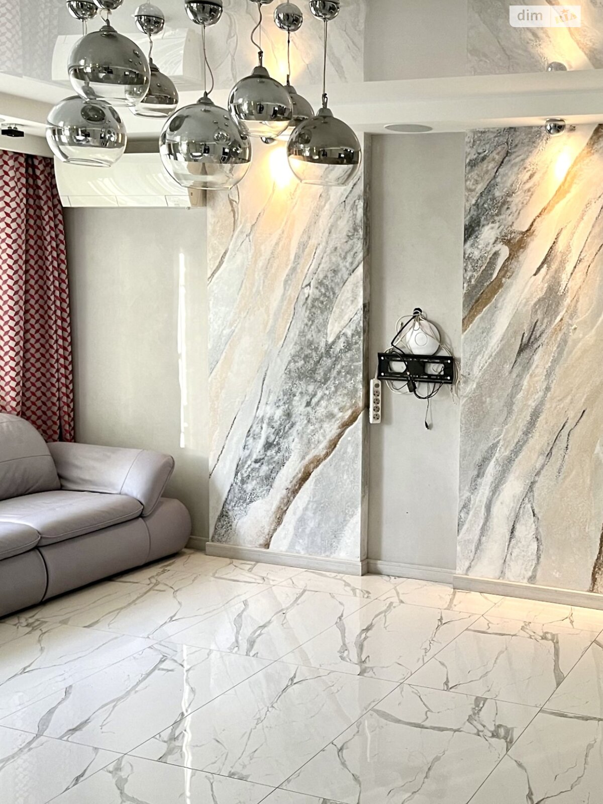 двухэтажный дом с верандой, 250 кв. м, газобетон. Продажа в Лески фото 1 двухэтажный дом с верандой, 250 кв. м, газобетон. Продажа в Лески фото 1
